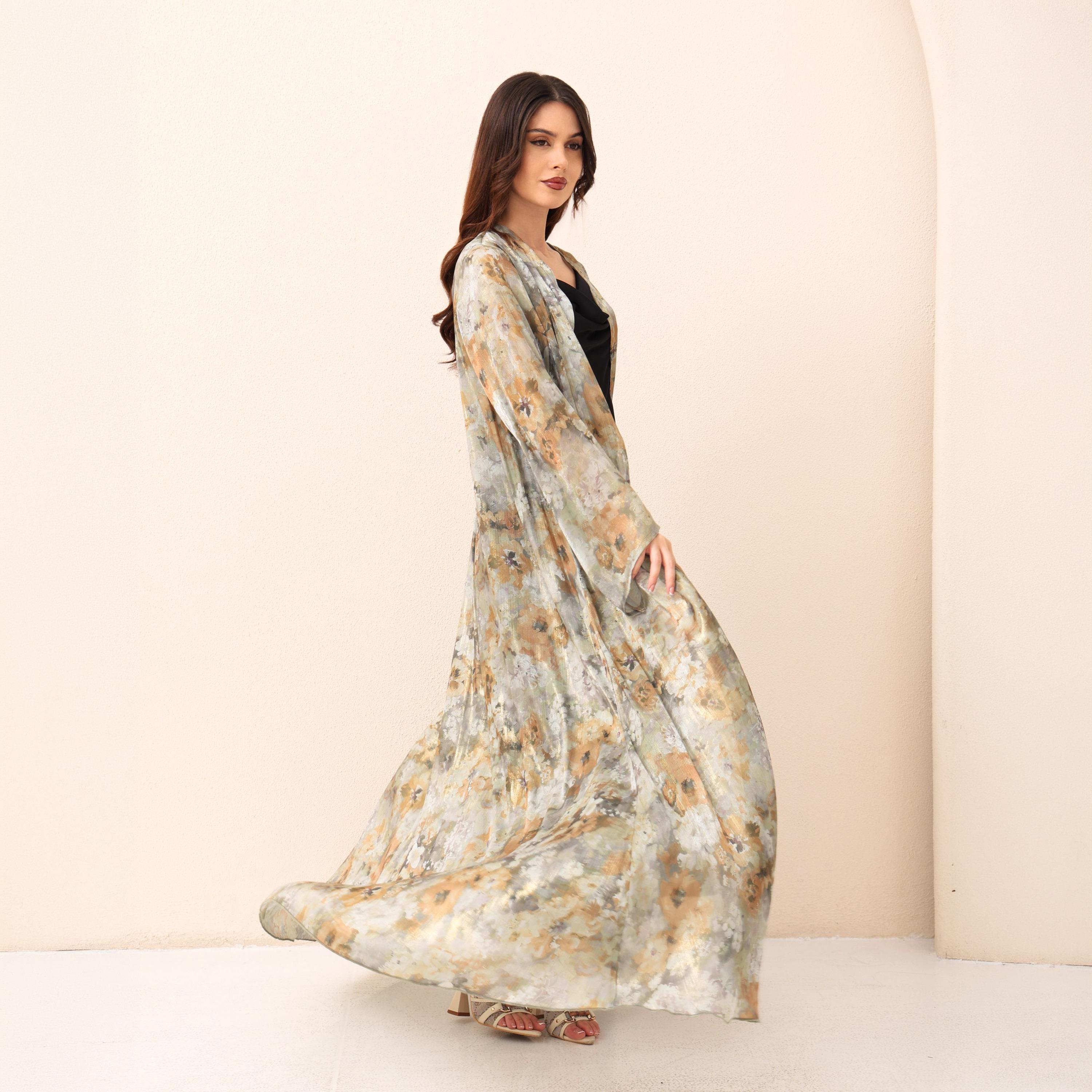 عباية للنساء من الأورجانزا بطبعة ربط وصبغ ألوان مائية وأكمام واسعة من إككسا-women-arabicclothing-abayas-image-8