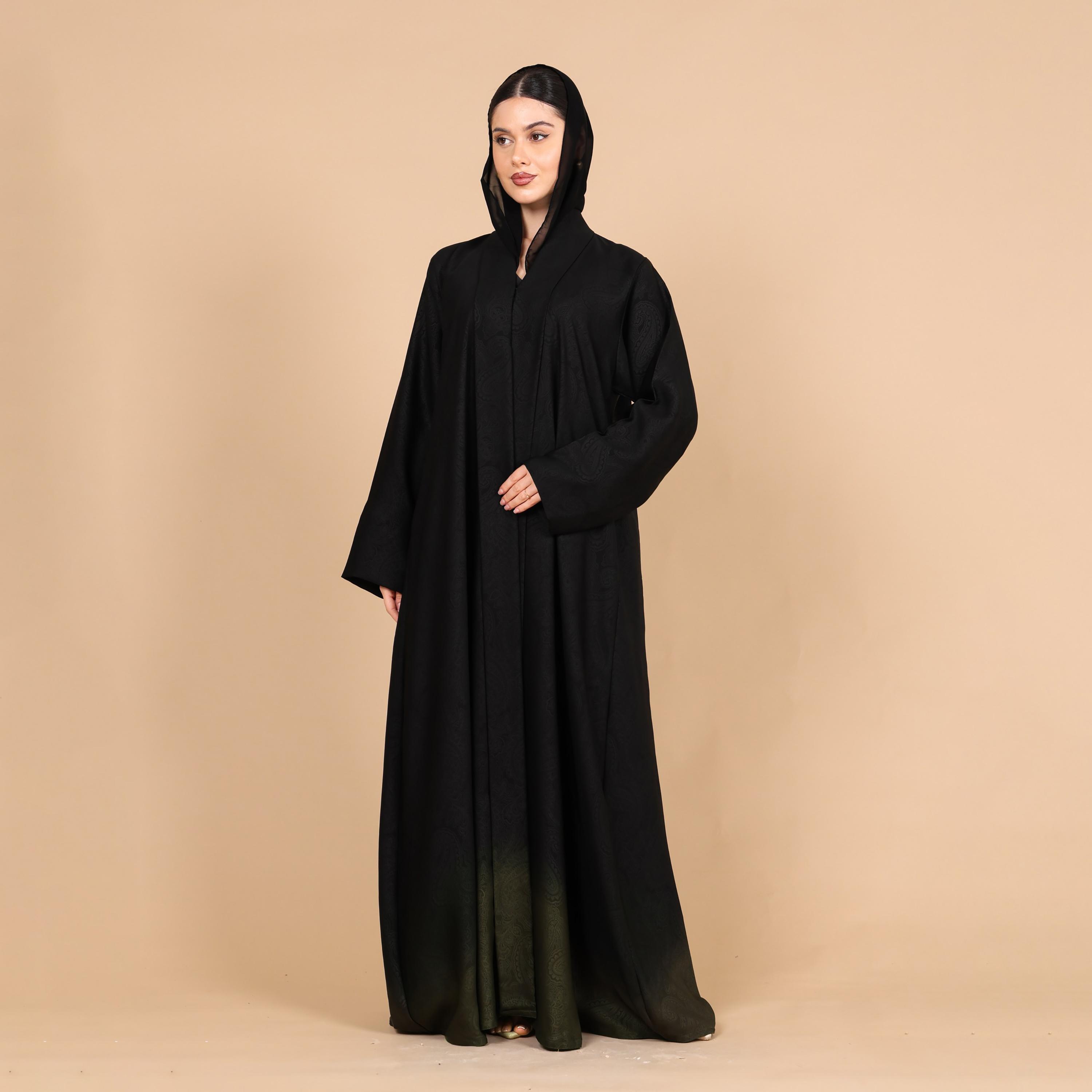 عباية للنساء بطبعة بيزلي وحافة متدرجة اللون (أومبري) مع حجاب من إككسا-women-arabicclothing-abayas-image-3