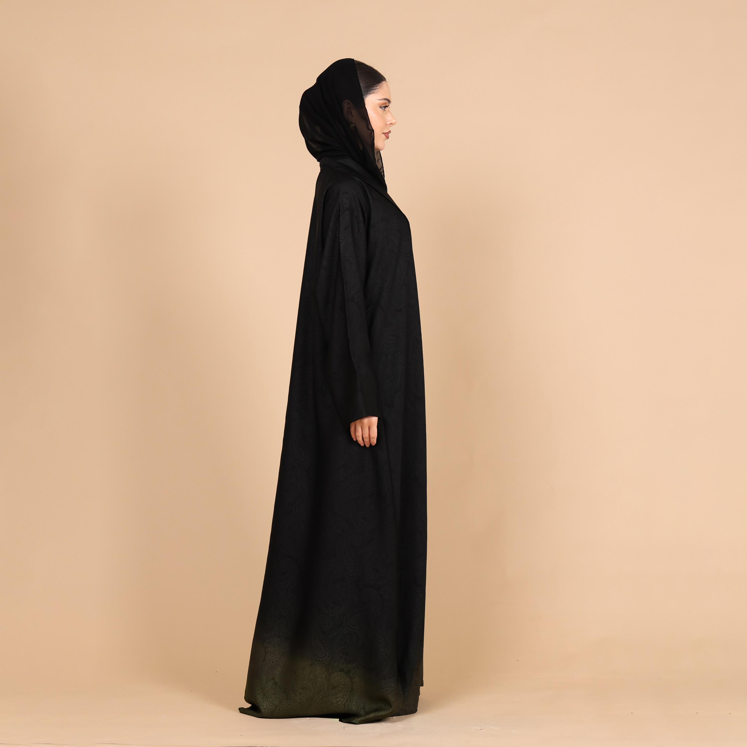 عباية للنساء بطبعة بيزلي وحافة متدرجة اللون (أومبري) مع حجاب من إككسا-women-arabicclothing-abayas-image-4