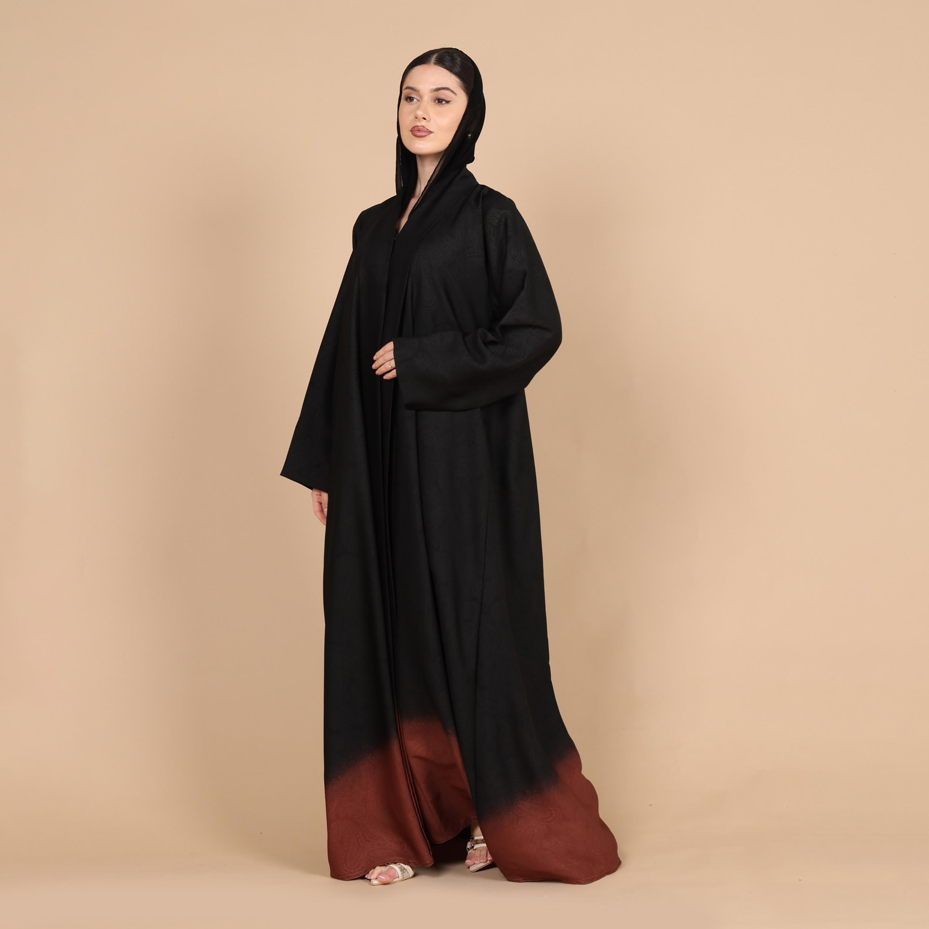 عباية للنساء بطبعة بيزلي وحافة متدرجة اللون (أومبري) مع حجاب من إككسا-women-arabicclothing-abayas-image-8