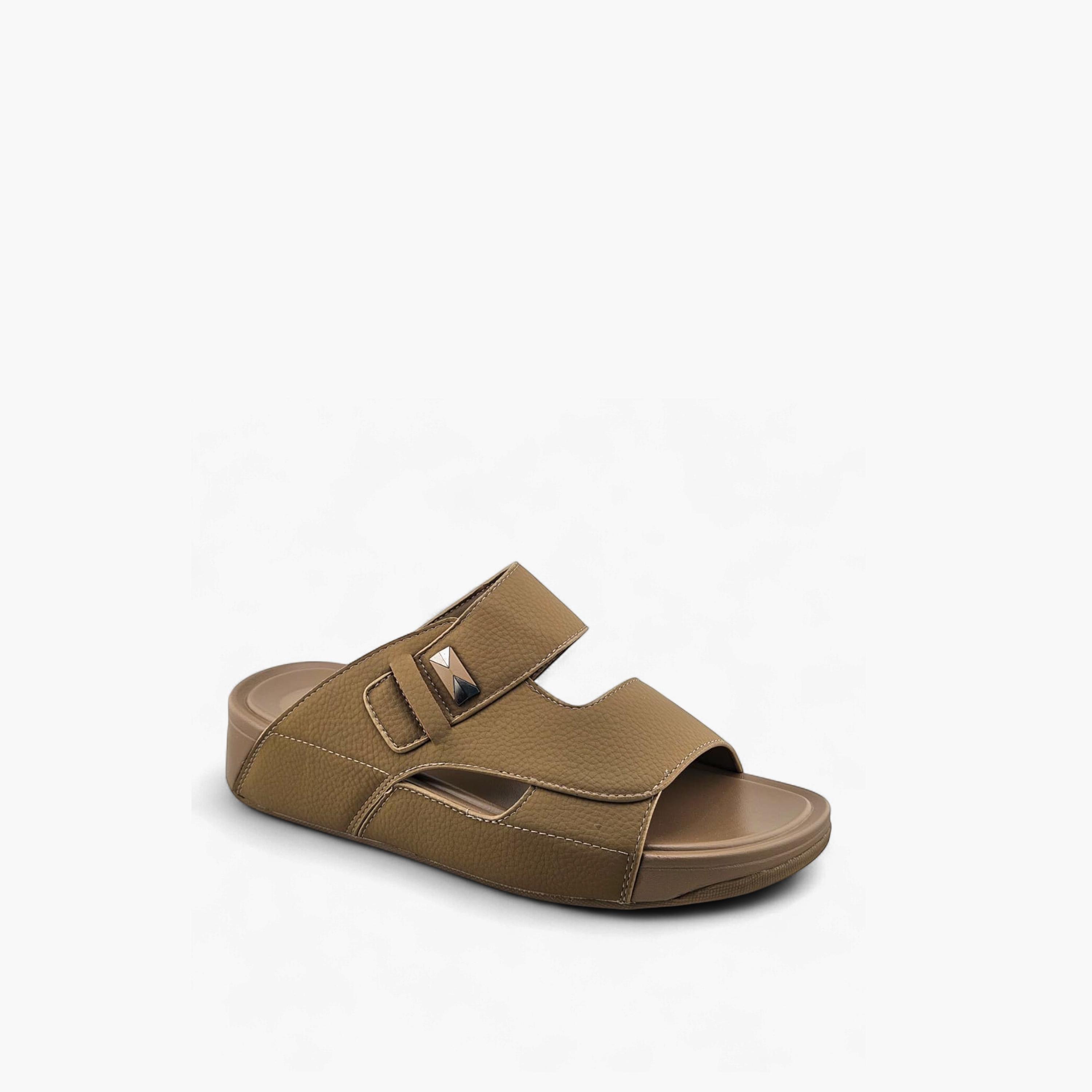 Al Fanoos Men's Slip-On Plush Comfort Arabic Sandals  | AF2602135-men-shoes-sandals-image-1