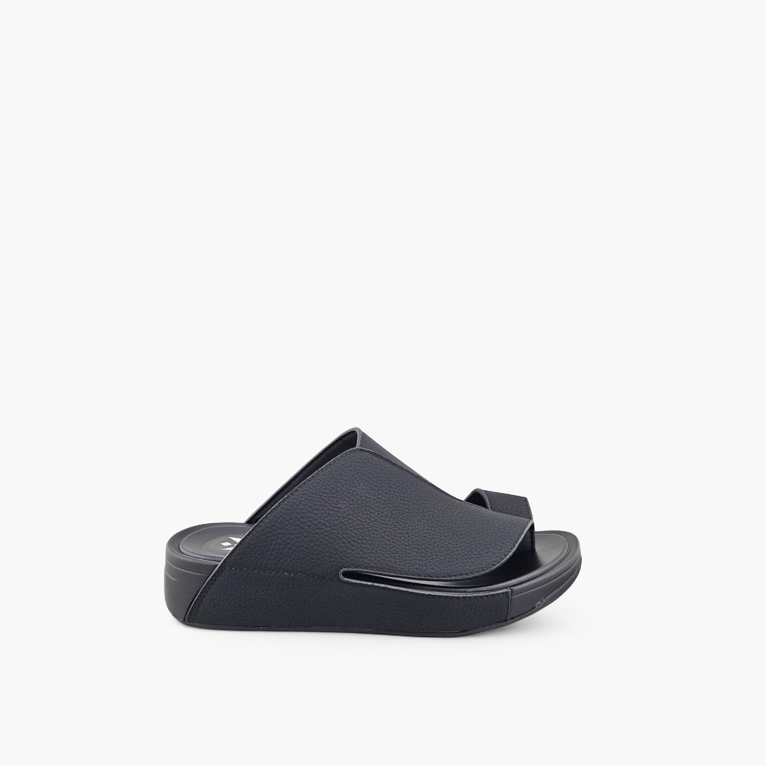 Al Fanoos Men's Slip-On Plush Comfort Arabic Sandals  | AF2602136-men-shoes-sandals-image-3