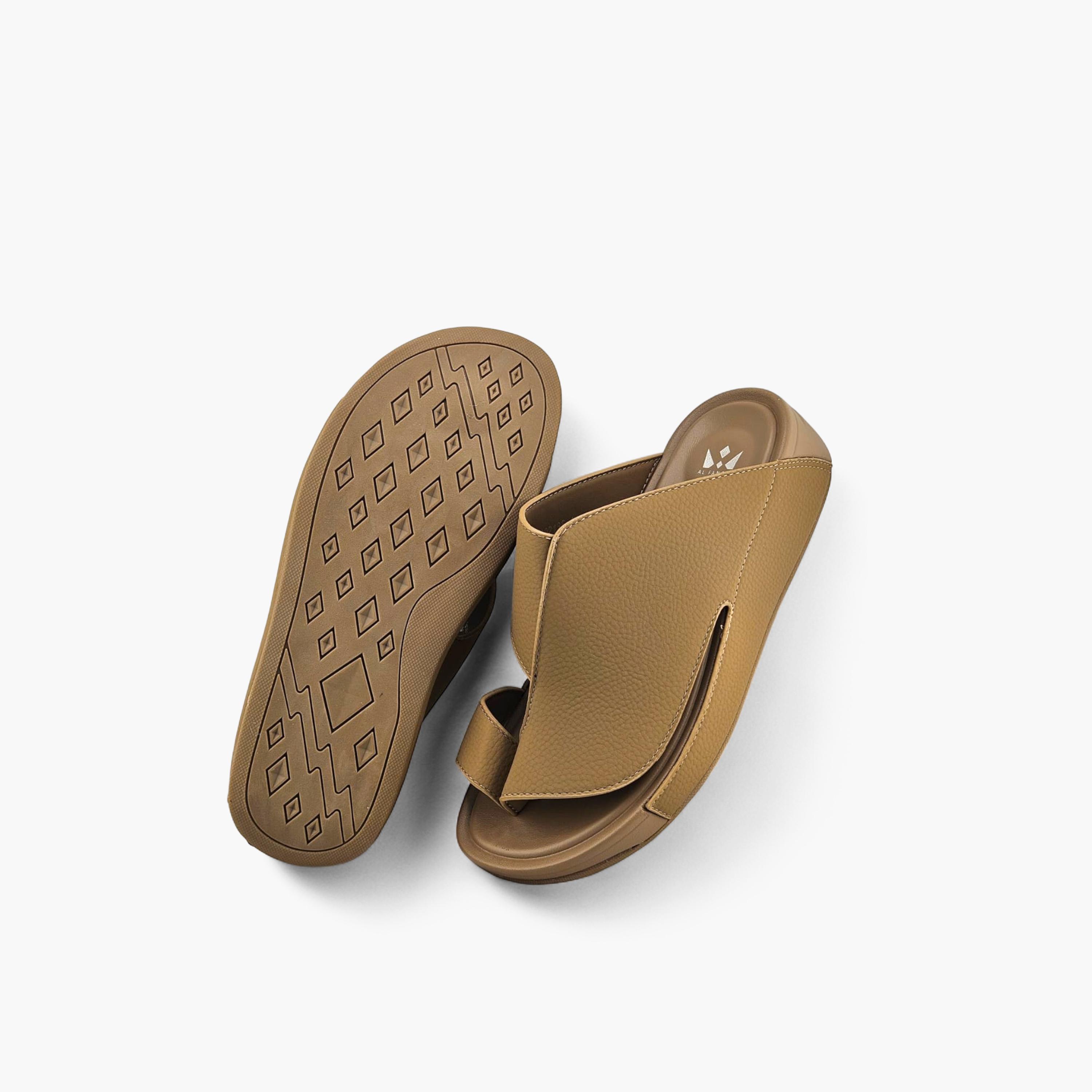 Al Fanoos Men's Slip-On Plush Comfort Arabic Sandals  | AF2602136-men-shoes-sandals-image-4
