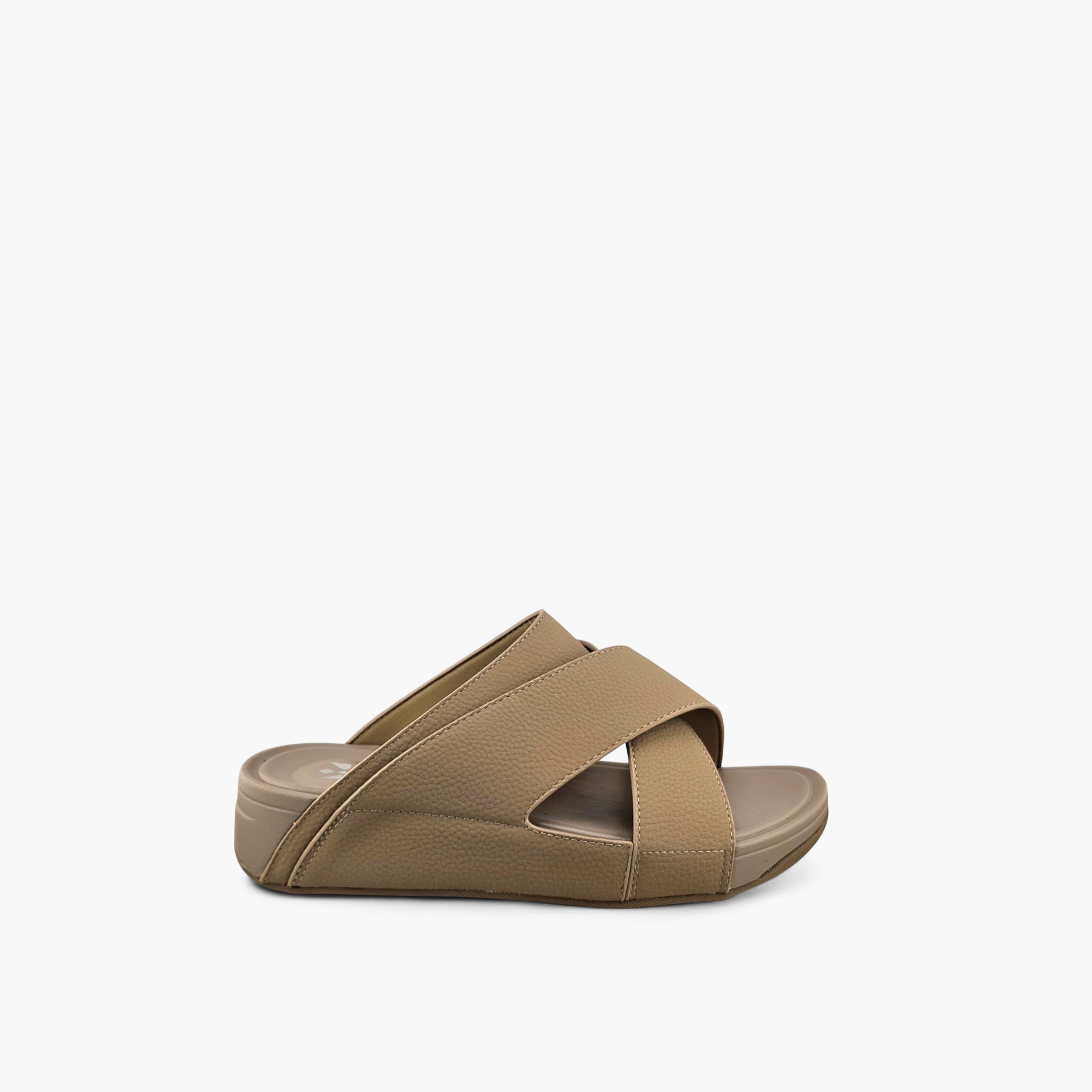 Al Fanoos Men's Slip-On Plush Comfort Arabic Sandals  | AF2602137-men-shoes-sandals-image-3