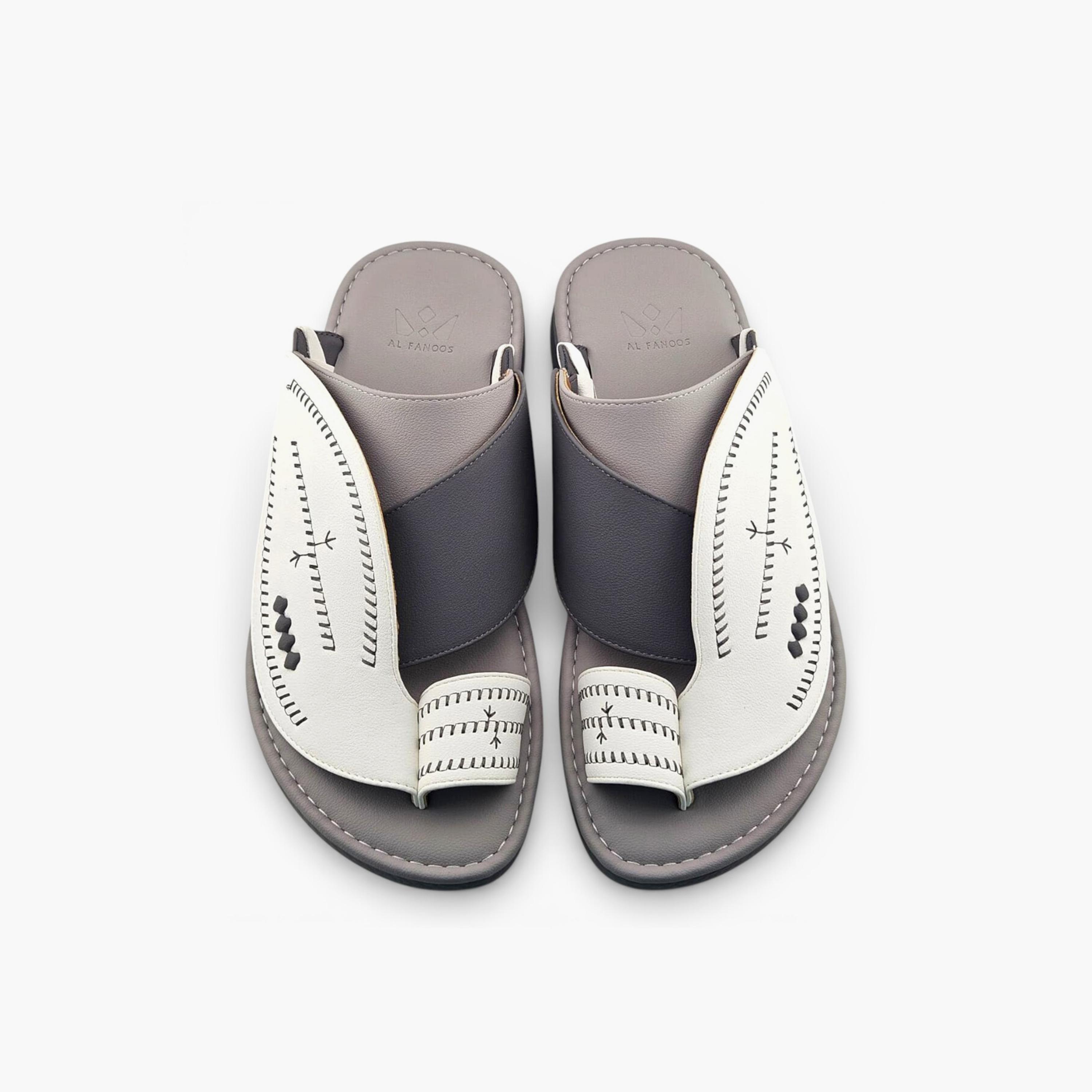 الفانوس - صندل بالازو رجالي سهل الارتداء تصميم التراث العربي | AFB26017-men-shoes-sandals-image-3