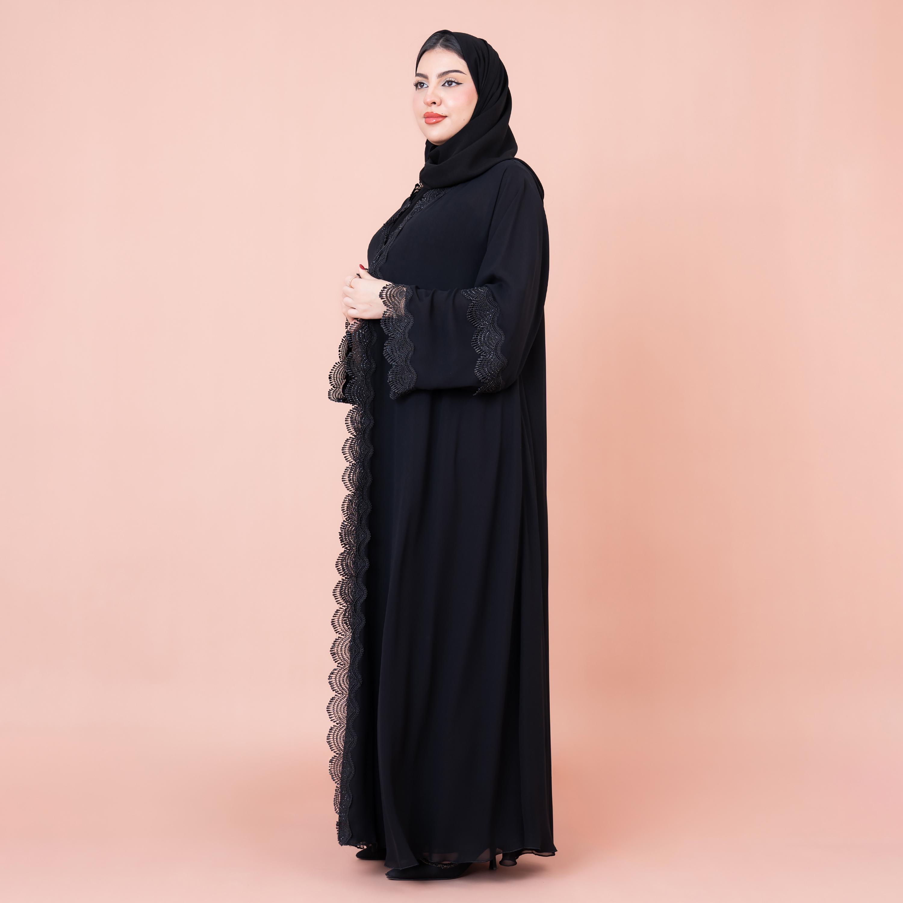 عباية نسائية سوداء بأكمام واسعة ومطرزة بتطبيقات مع حجاب من إيككسا-women-arabicclothing-abayas-image-3