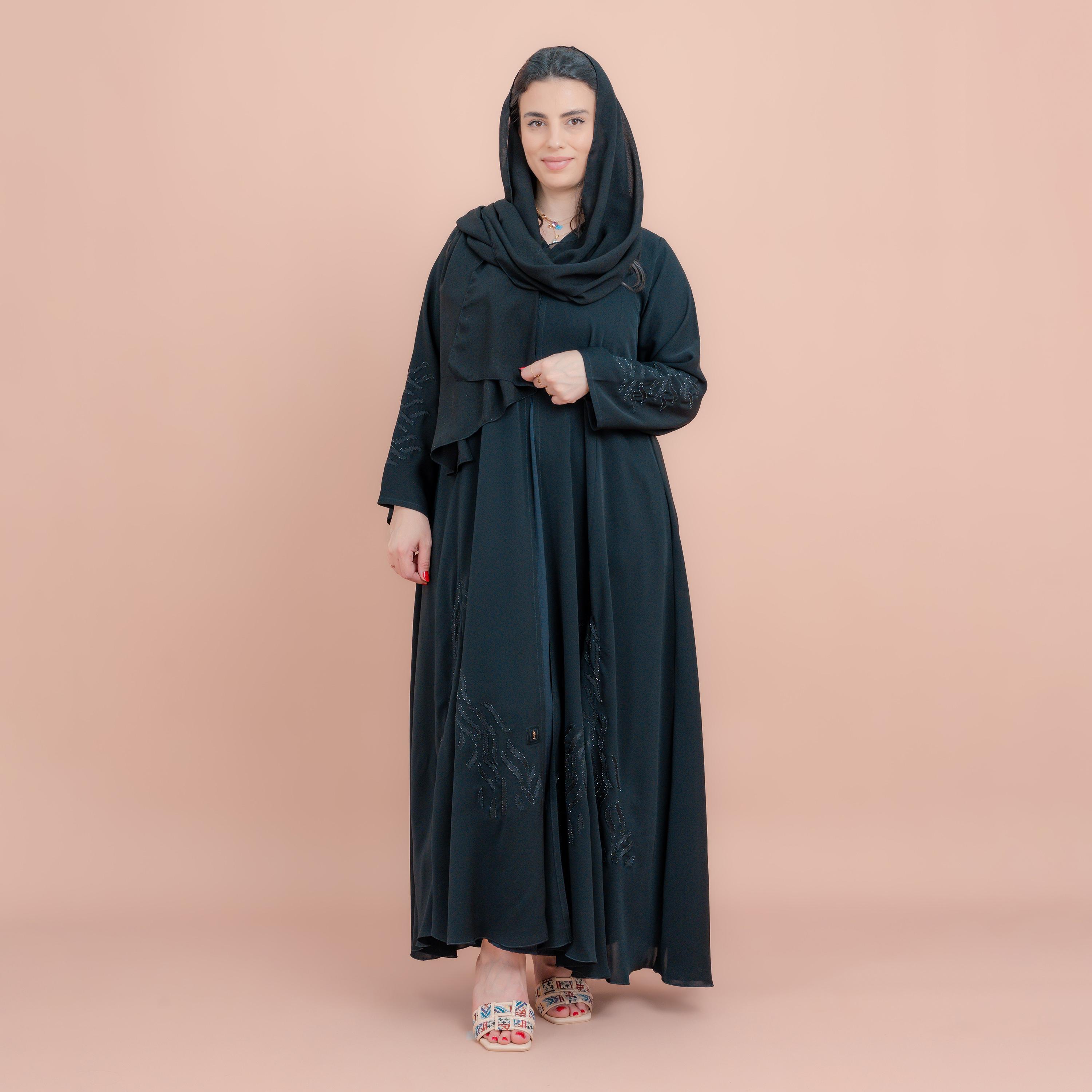 عباية إماراتية باللون الأسود مطرزة بالكريستال مع حجاب للنساء من اي كيه كيه اكس ايه-women-arabicclothing-abayas-image-1