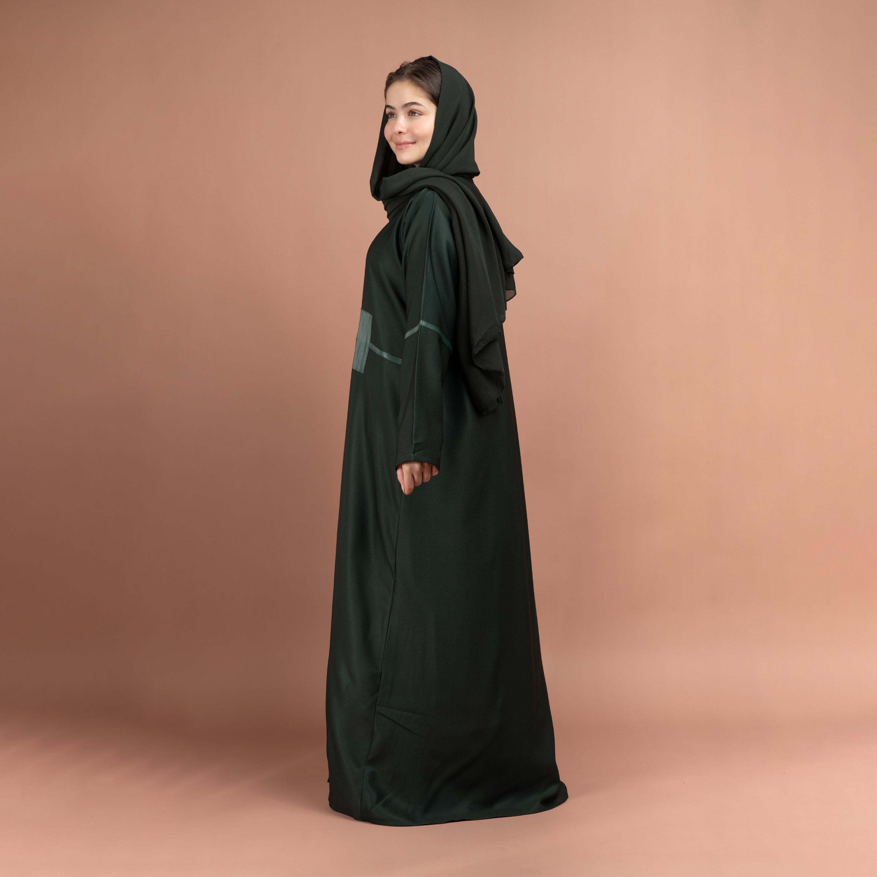 IKKXA Patch Detailed Emirati Abaya with Hijab-women-arabicclothing-abayas-image-4