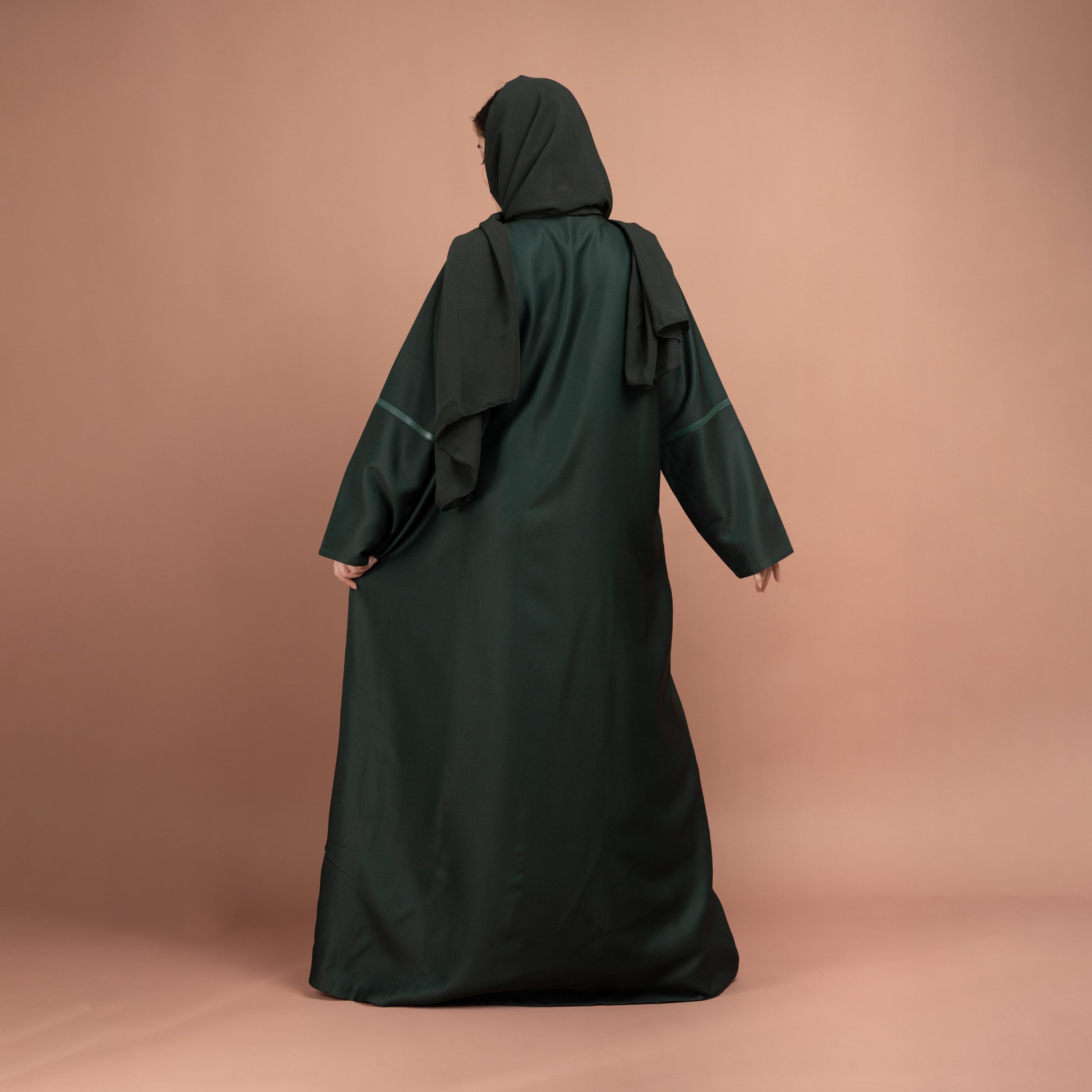 عباية رقعة إماراتية مزينة مع حجاب من إيككسا-women-arabicclothing-abayas-image-5