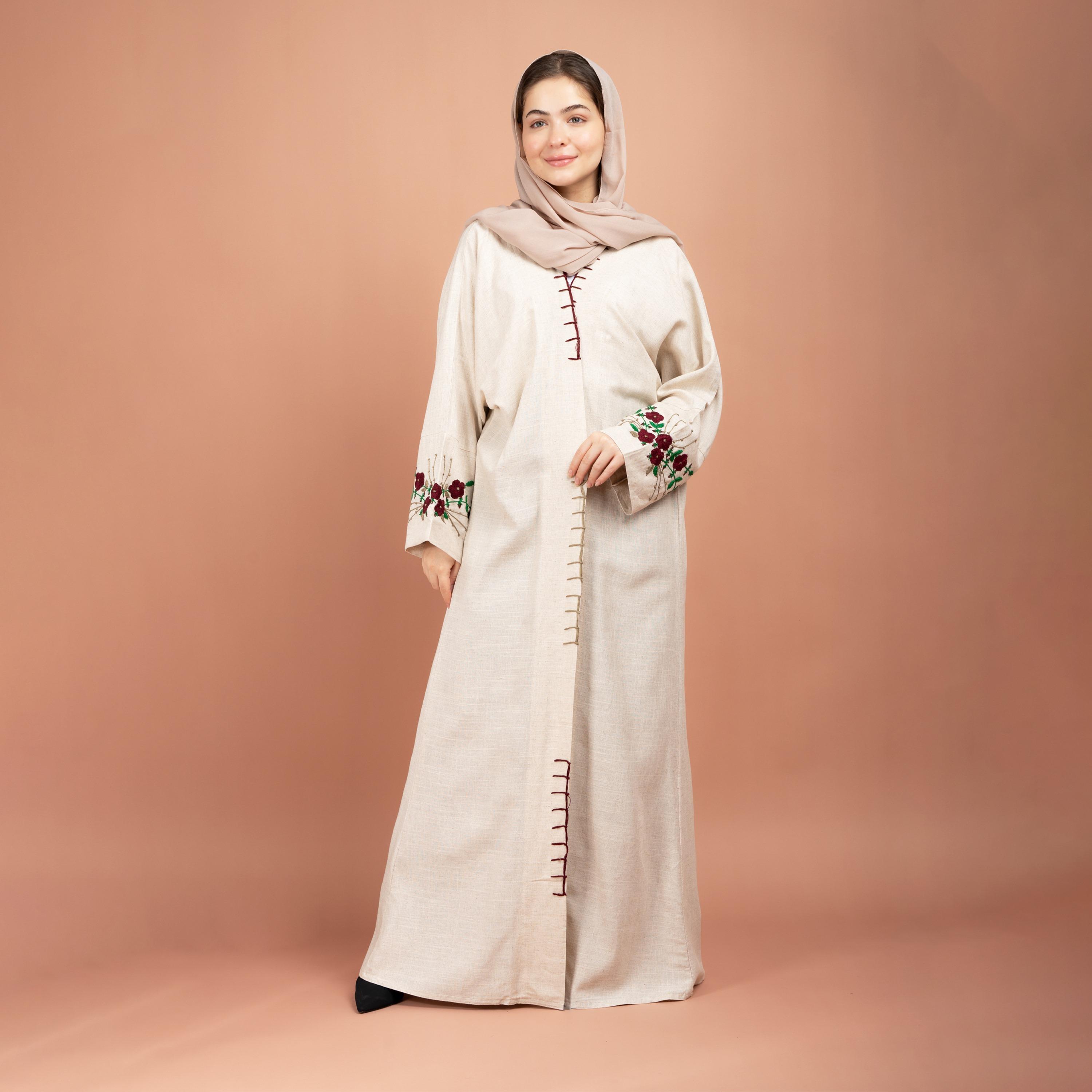 عباية كتان بأكمام مطرزة يدوياً باللون البيج مع الحجاب من إيككسا-women-arabicclothing-abayas-image-1