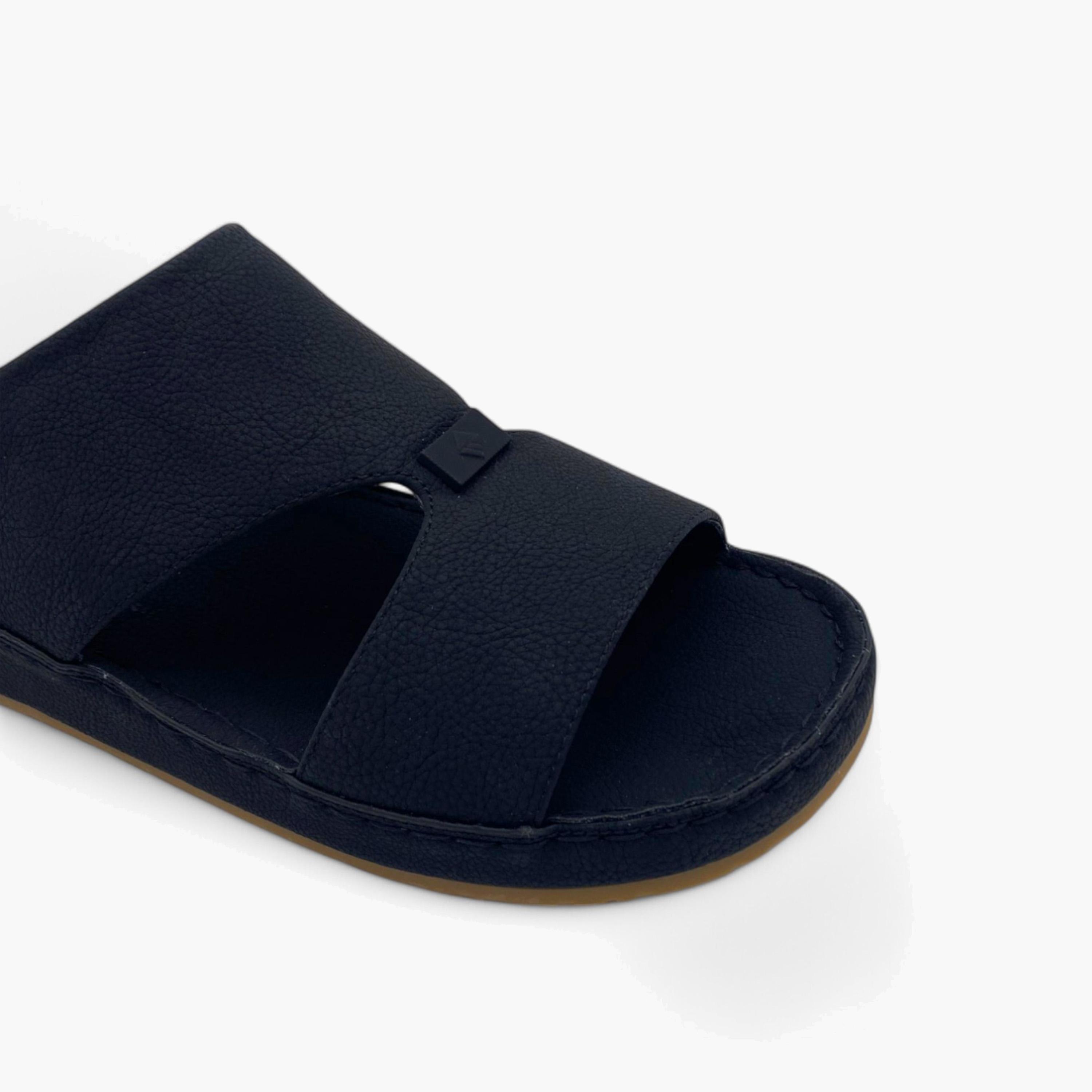 الفانوس- صندل عربي مخملي للرجال سهل الإرتداء | AL2502092-men-shoes-sandals-image-2
