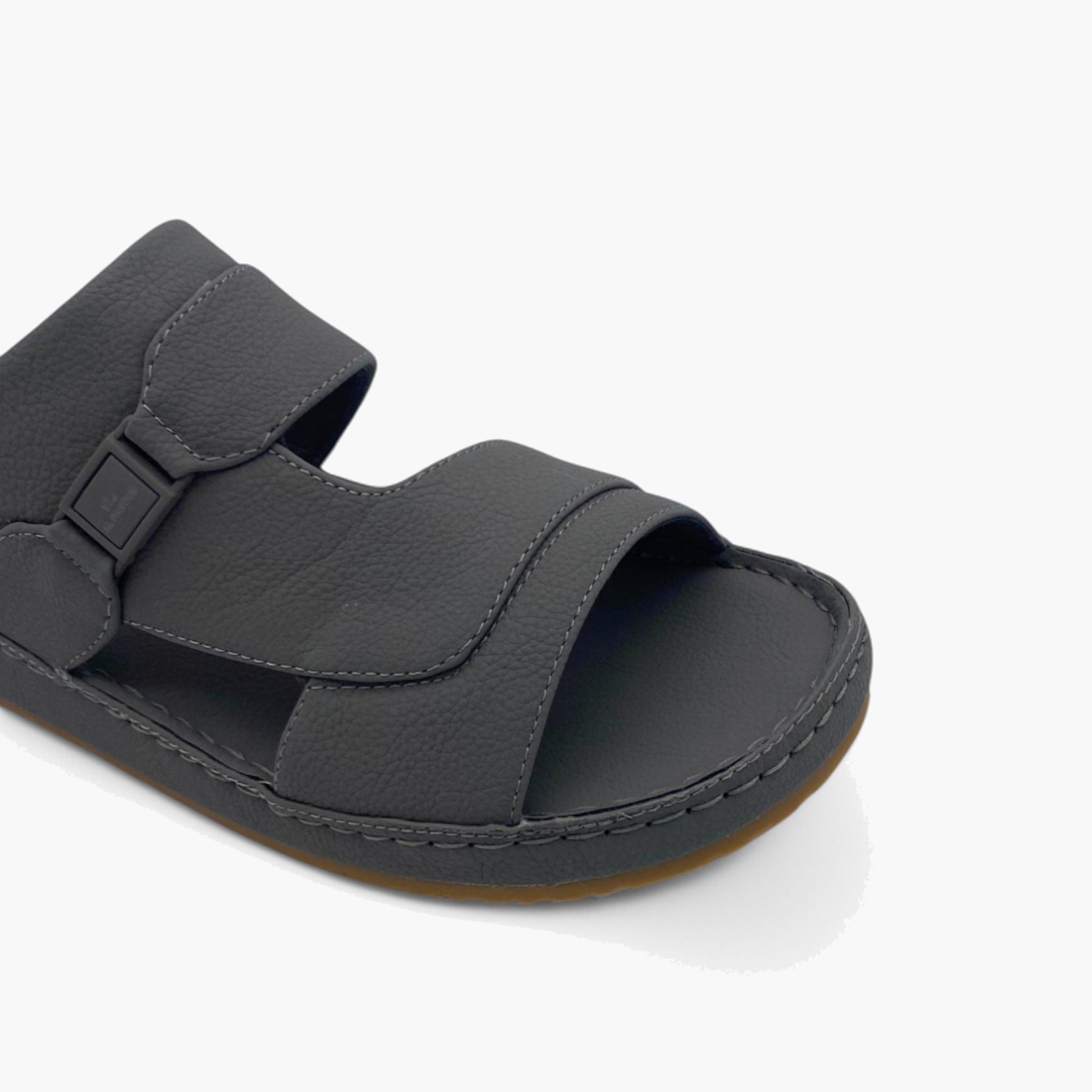 الفانوس- صندل عربي مخملي للرجال سهل الإرتداء | AL2502094-men-shoes-sandals-image-2