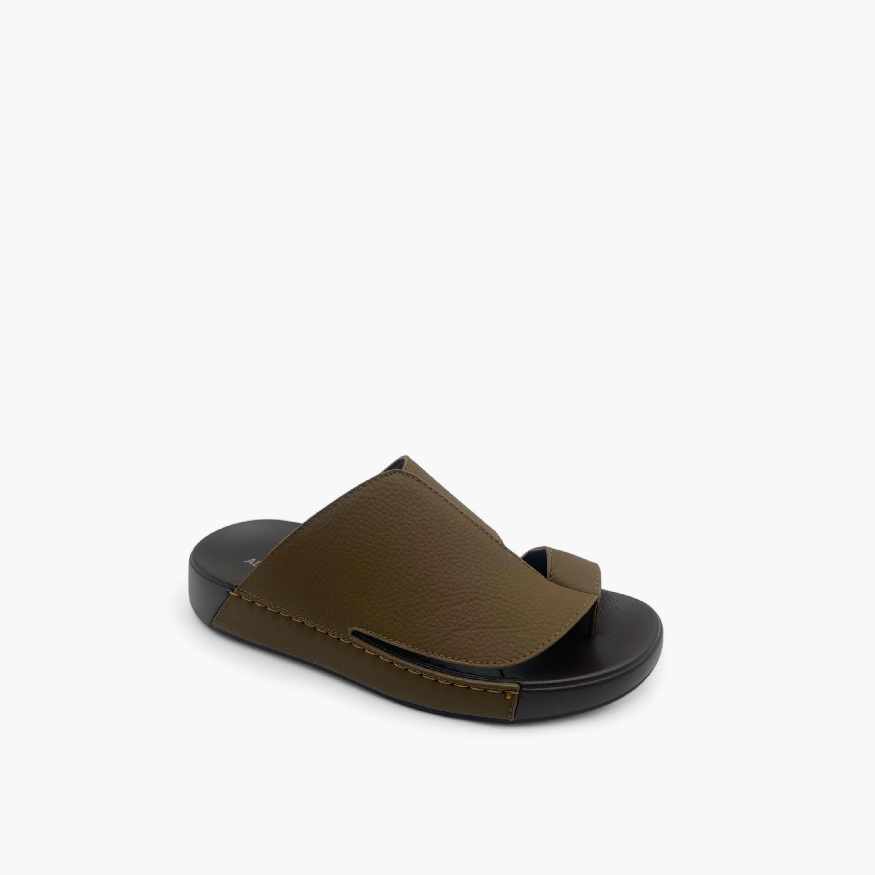 Al Fanoos Men's Slip-On Arabic Sandals | AL2502136-men-shoes-sandals-image-1