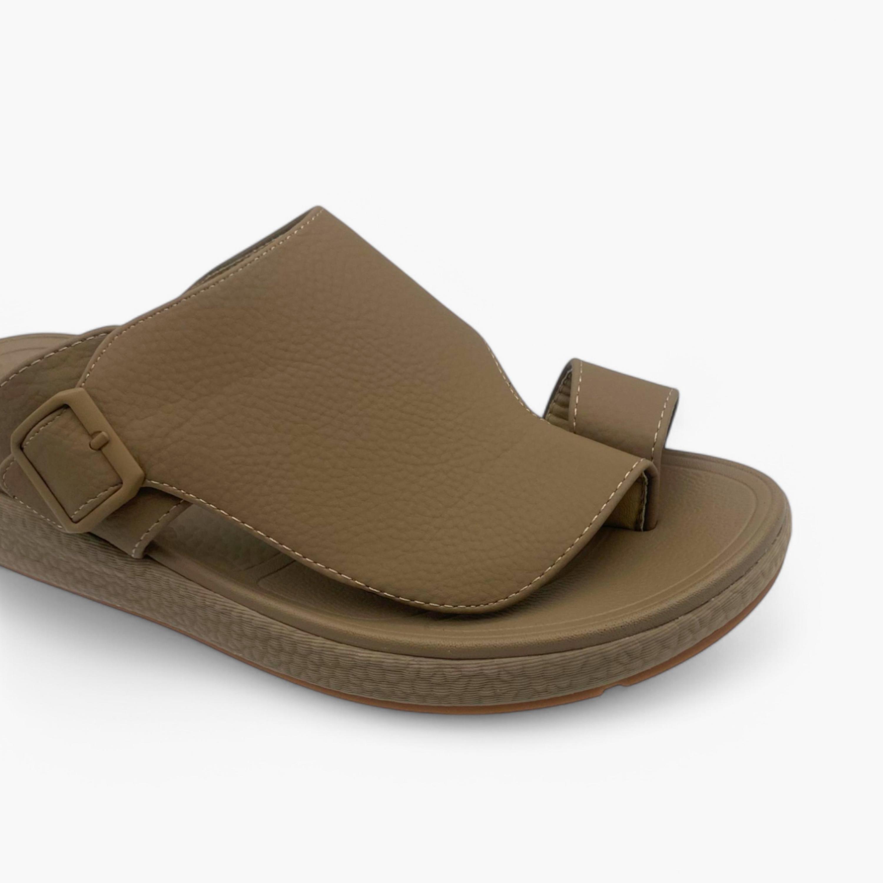 Al Fanoos Men's Elegant Slip-On Arabic Slippers-men-shoes-sandals-image-2