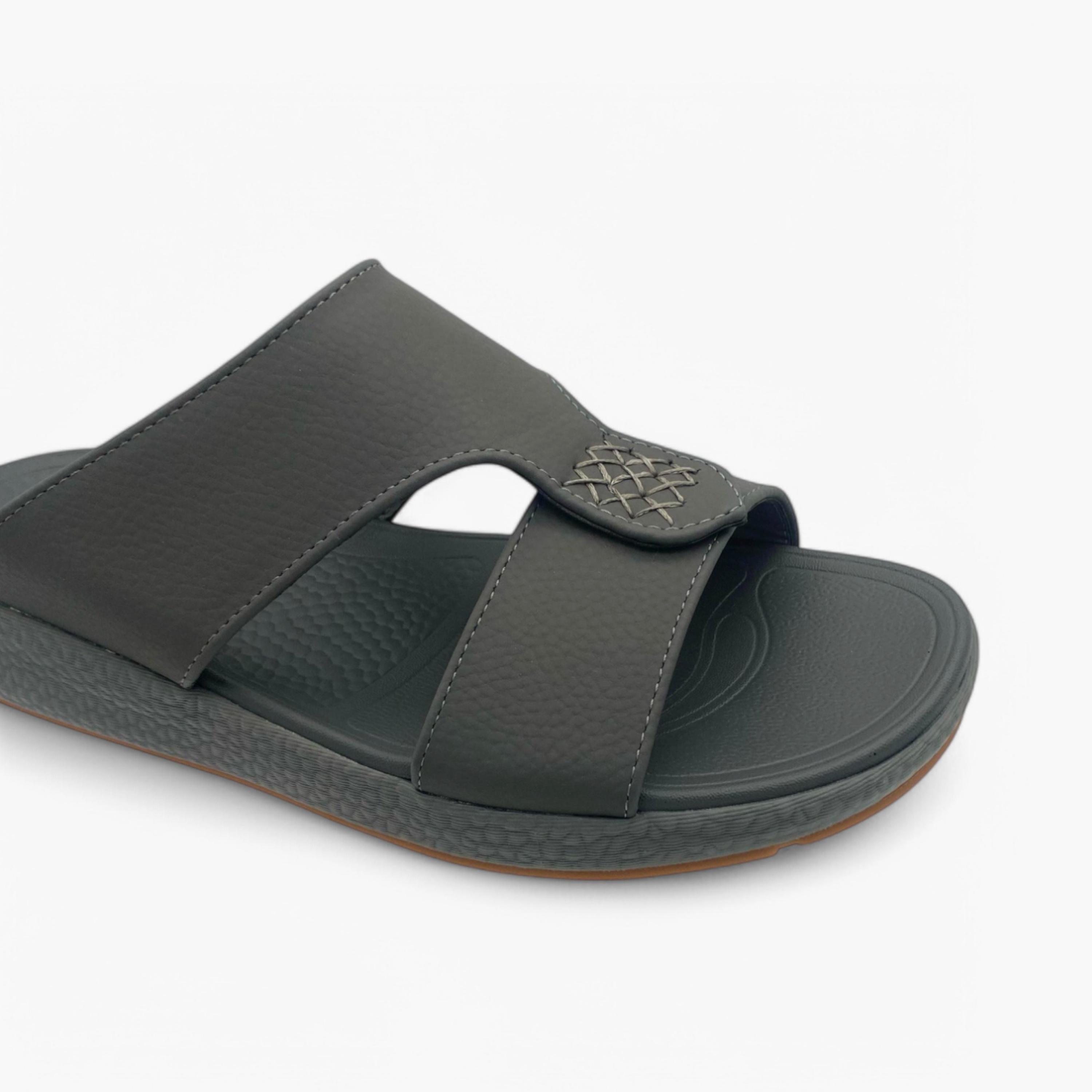 Al Fanoos Men's Elegant Slip-On Arabic Slippers-men-shoes-sandals-image-2