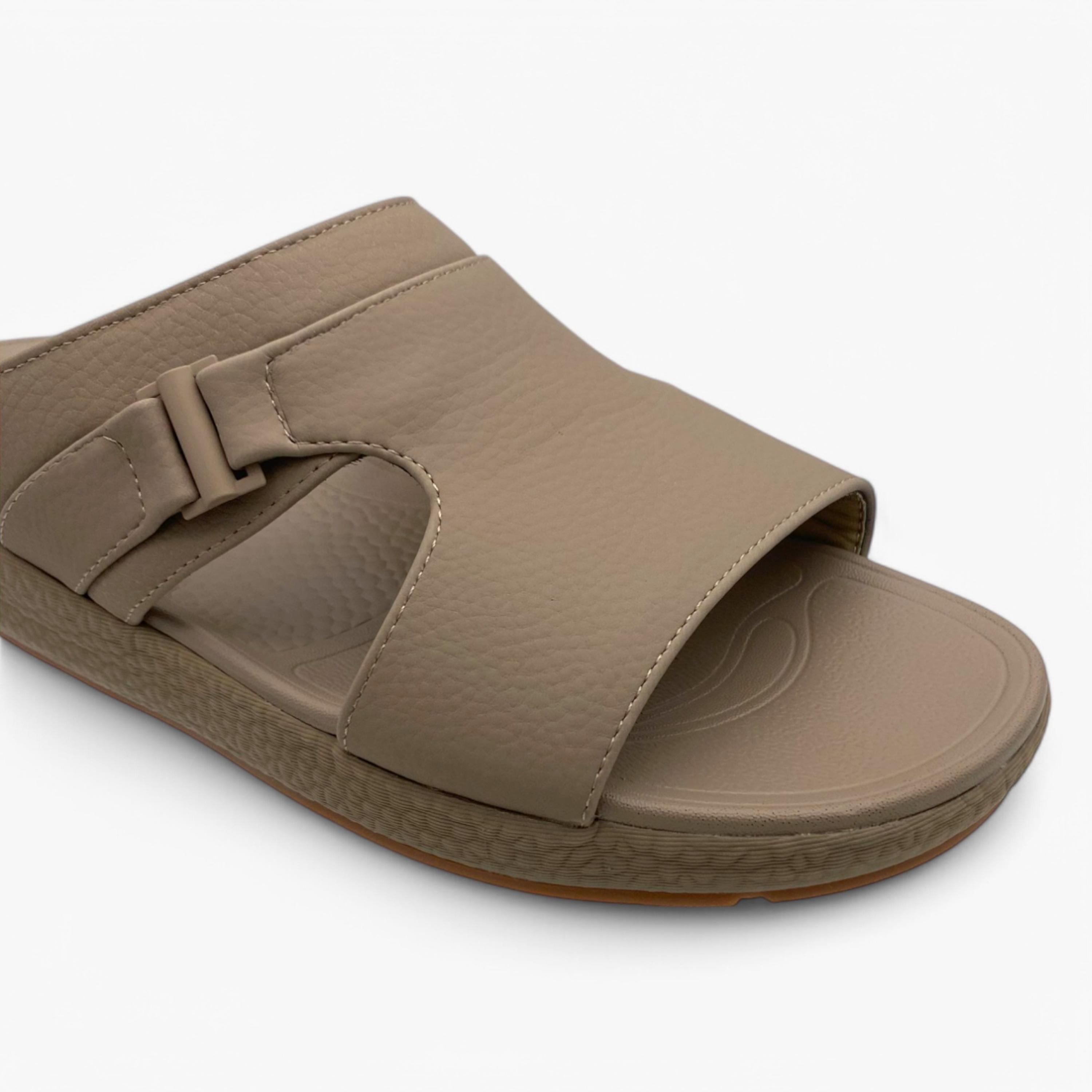 Al Fanoos Men's Elegant Slip-On Arabic Slippers-men-shoes-sandals-image-2