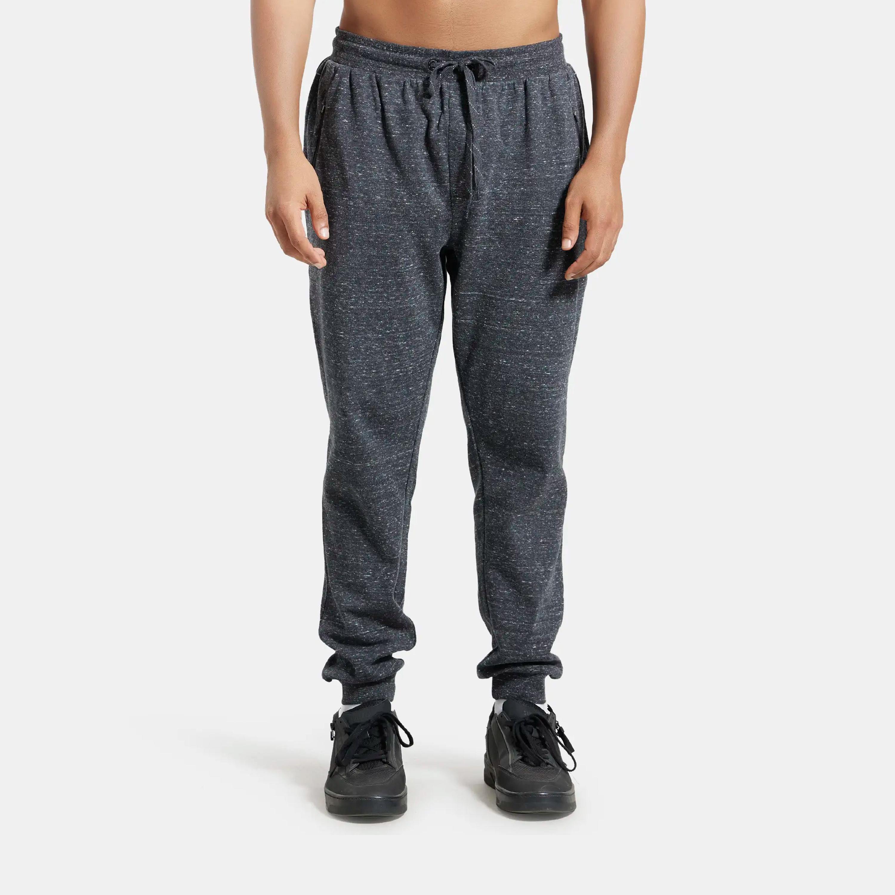 جوكي- بنطال رياضي رجالي بقصّة مستقيمة-men-clothing-joggers-image-1