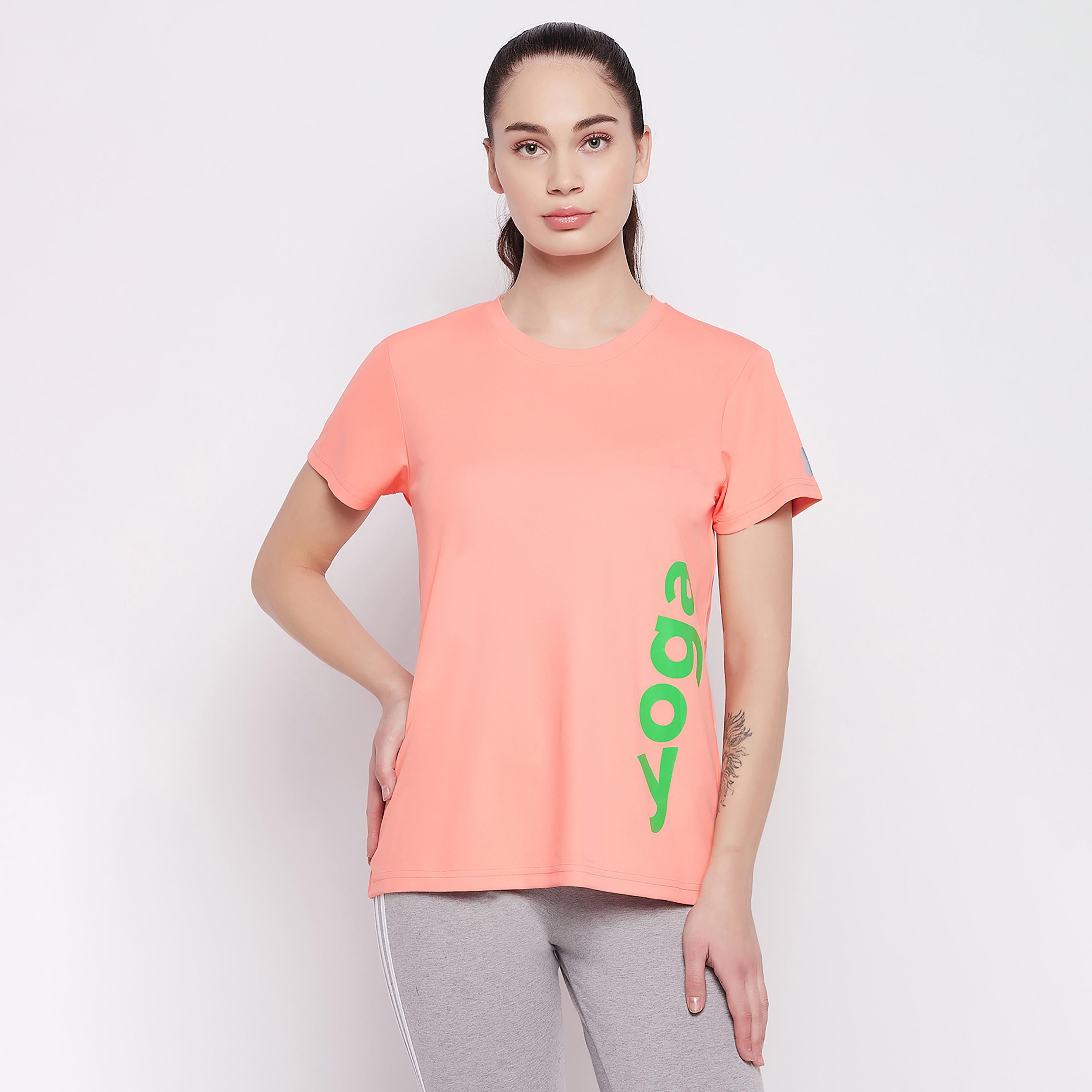 قميص قصير الأكمام بطبعة من كلوفيا برقبة مستديرة-women-clothing-sportswearandactivewear-tshirtsandvests-image-1