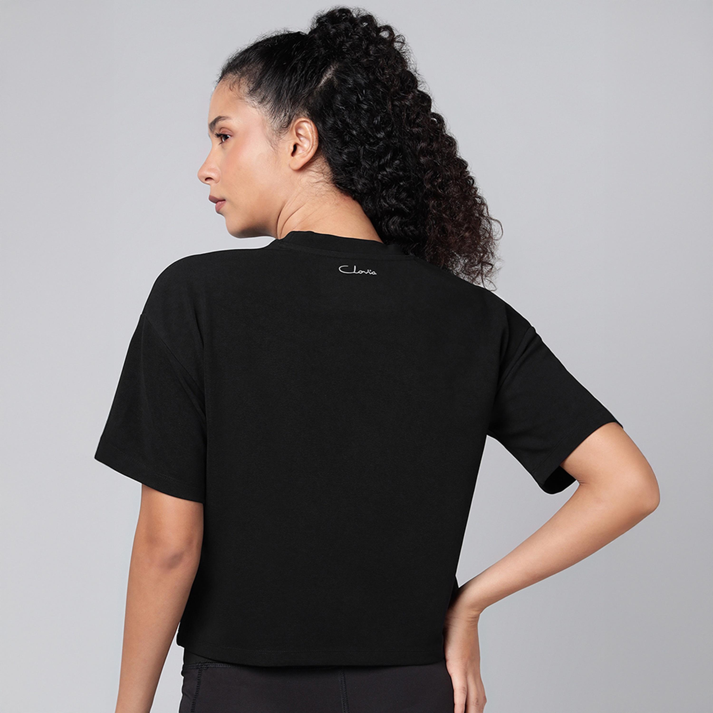تي شيرت رياضي قصير بقصة مريحة - أسود من كلوفيا-women-clothing-tshirts-image-5