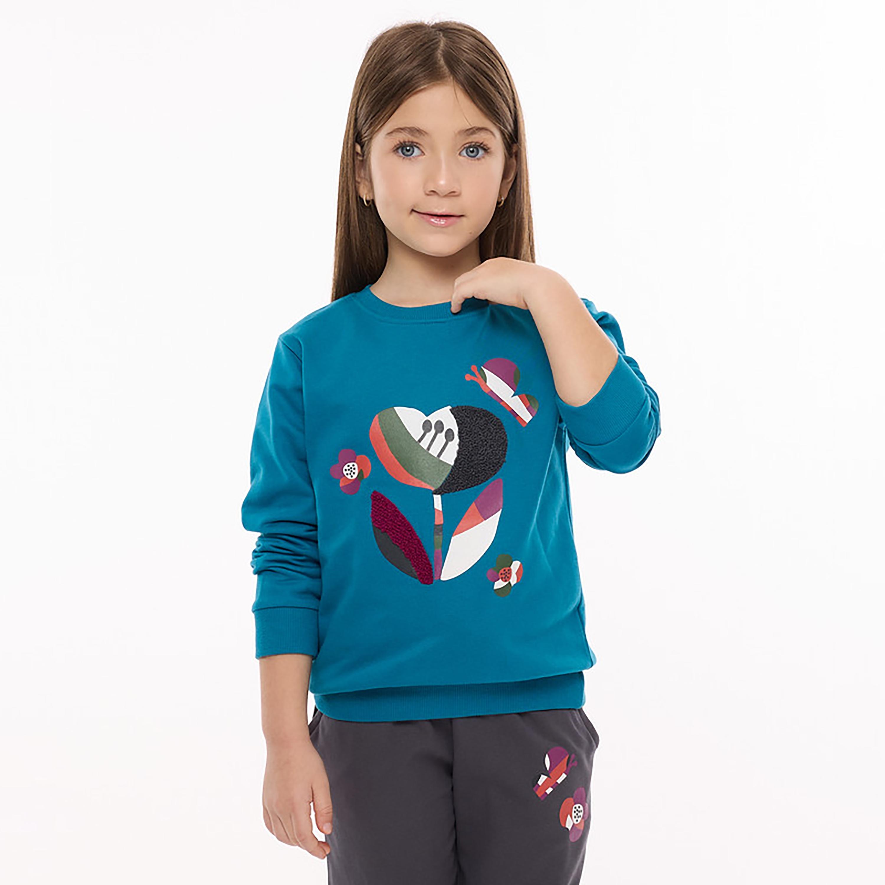 سويت شيرت مطبوع بأكمام طويلة من قطعتين مع بنطال ركض من فيكتور اند جين-girls-clothing-winterwear-setsandcoords-image-3