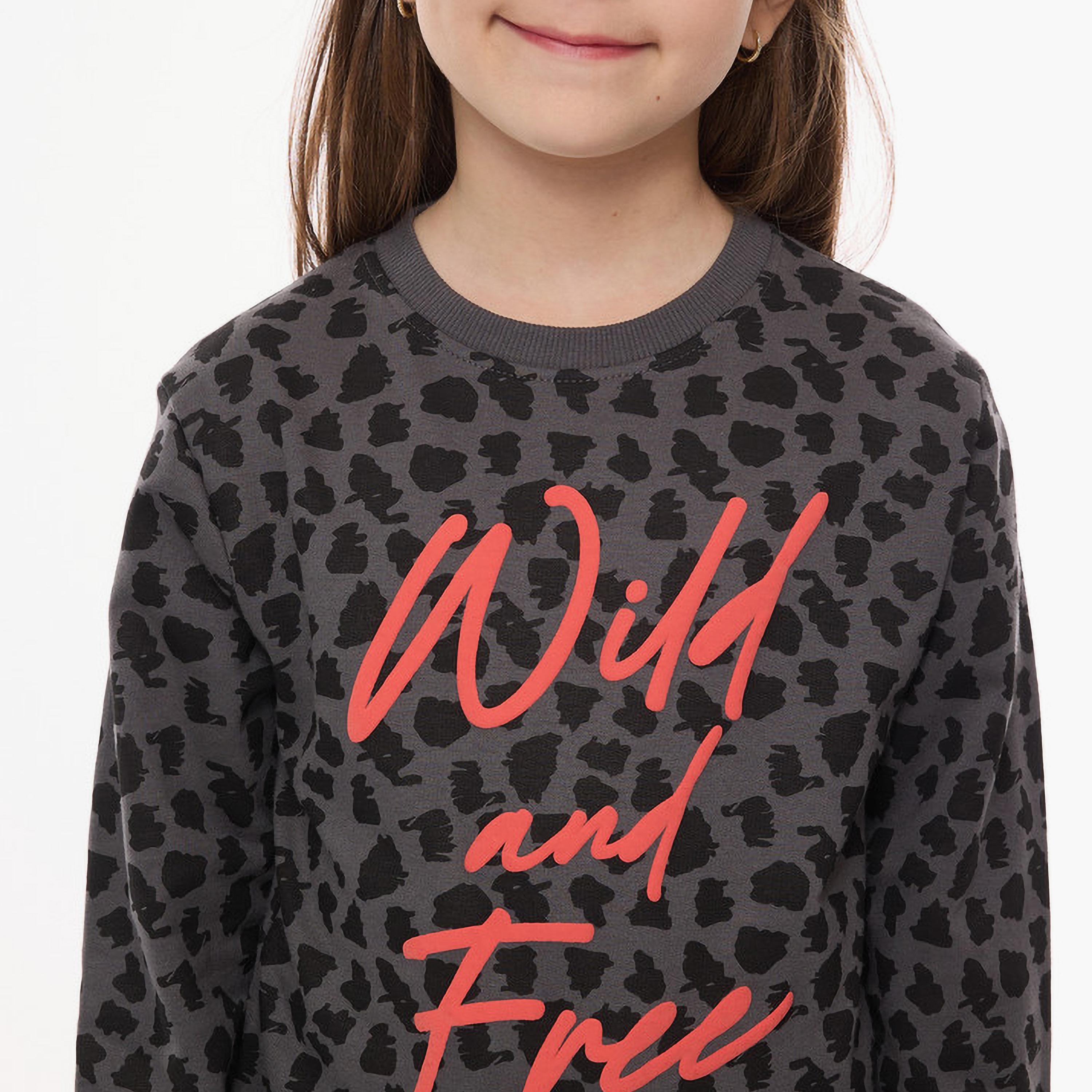 Victor and Jane 2-Piece Printed Long Sleeves Sweatshirt with Joggers-girls-clothing-winterwear-setsandcoords-image-6