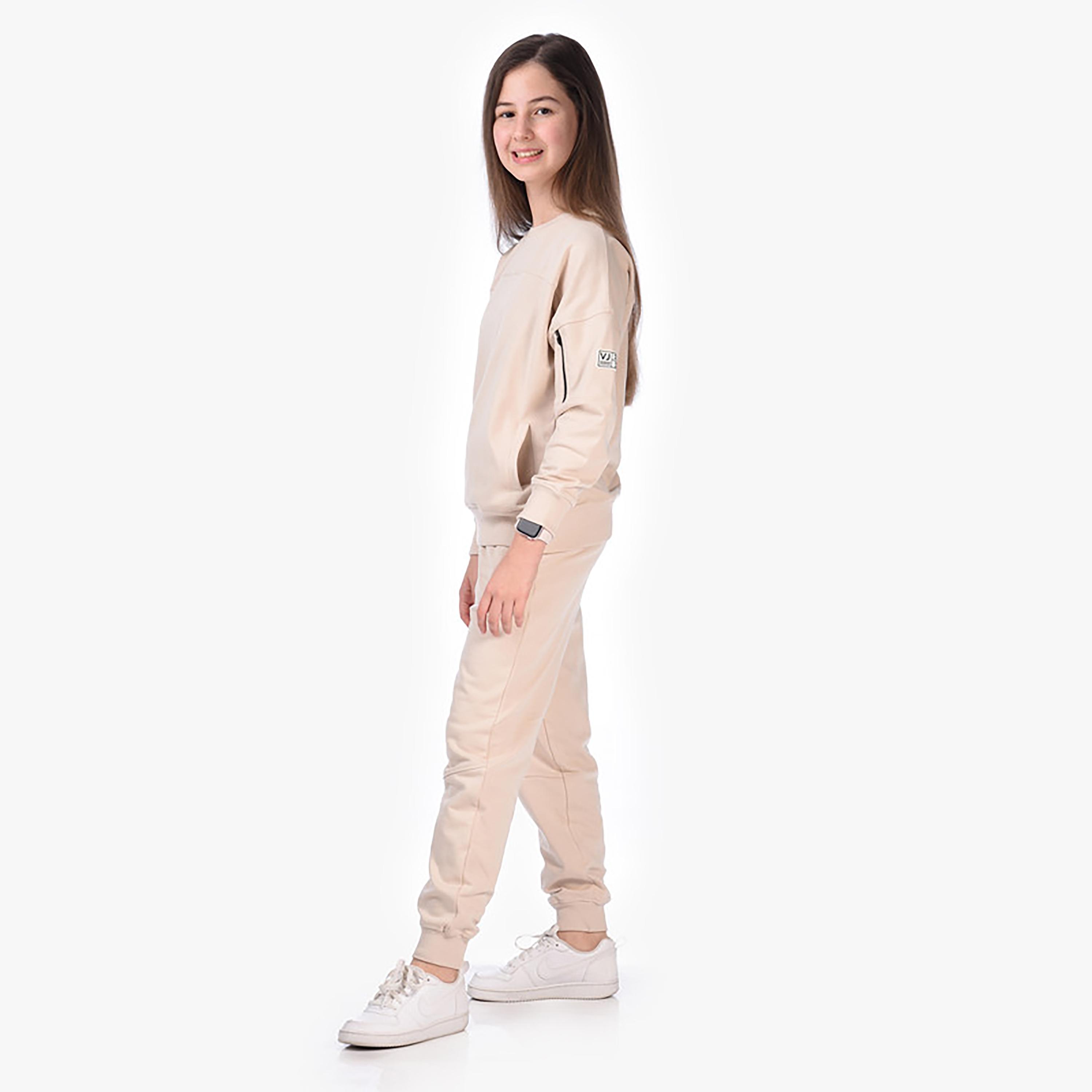 سويت شيرت بأكمام طويلة قطعتين مع بنطال ركض من فيكتور اند جين-girls-clothing-winterwear-setsandcoords-image-2
