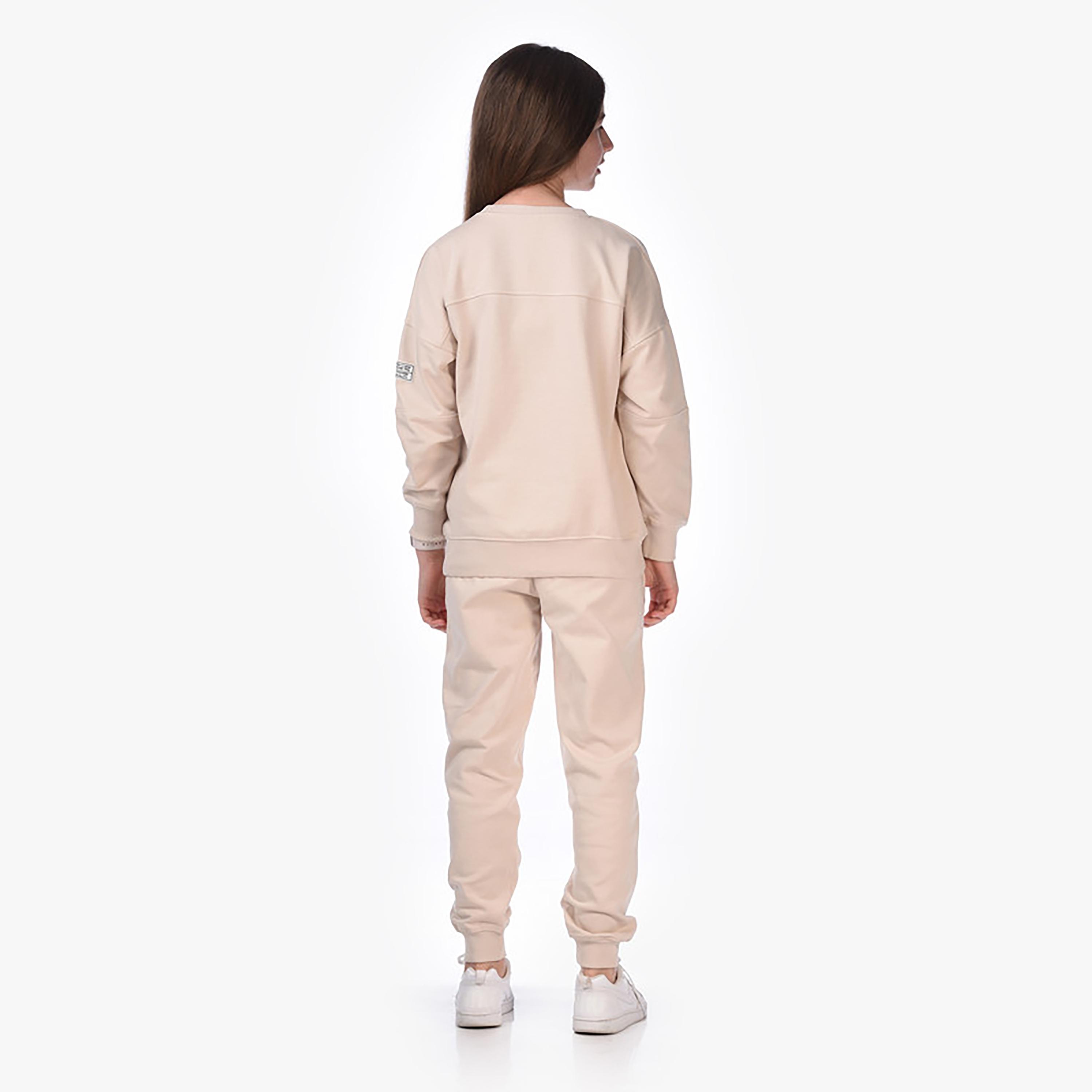 سويت شيرت بأكمام طويلة قطعتين مع بنطال ركض من فيكتور اند جين-girls-clothing-winterwear-setsandcoords-image-3