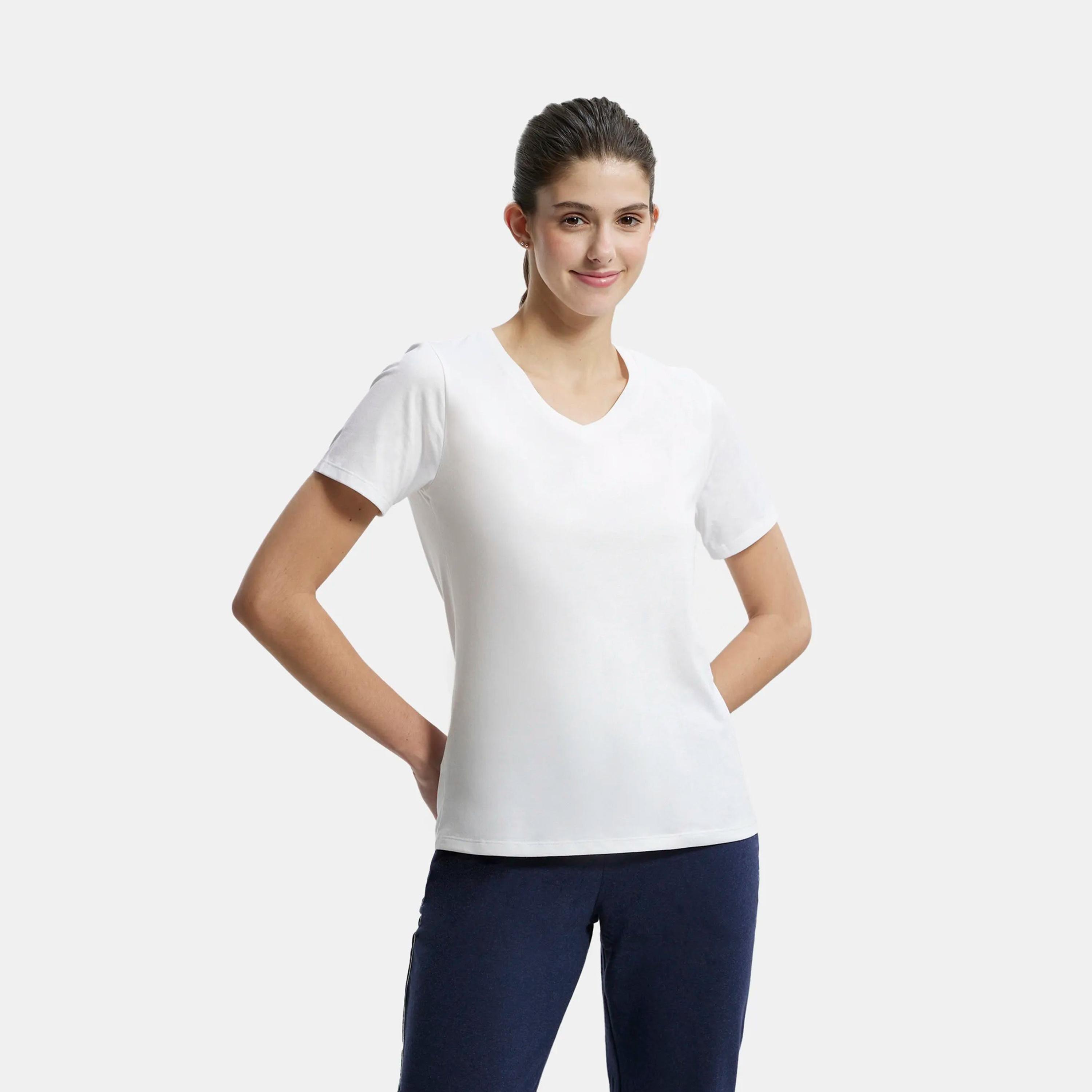 جوكي- تي شيرت نسائي رياضي رقبة V-women-clothing-tshirts-image-21