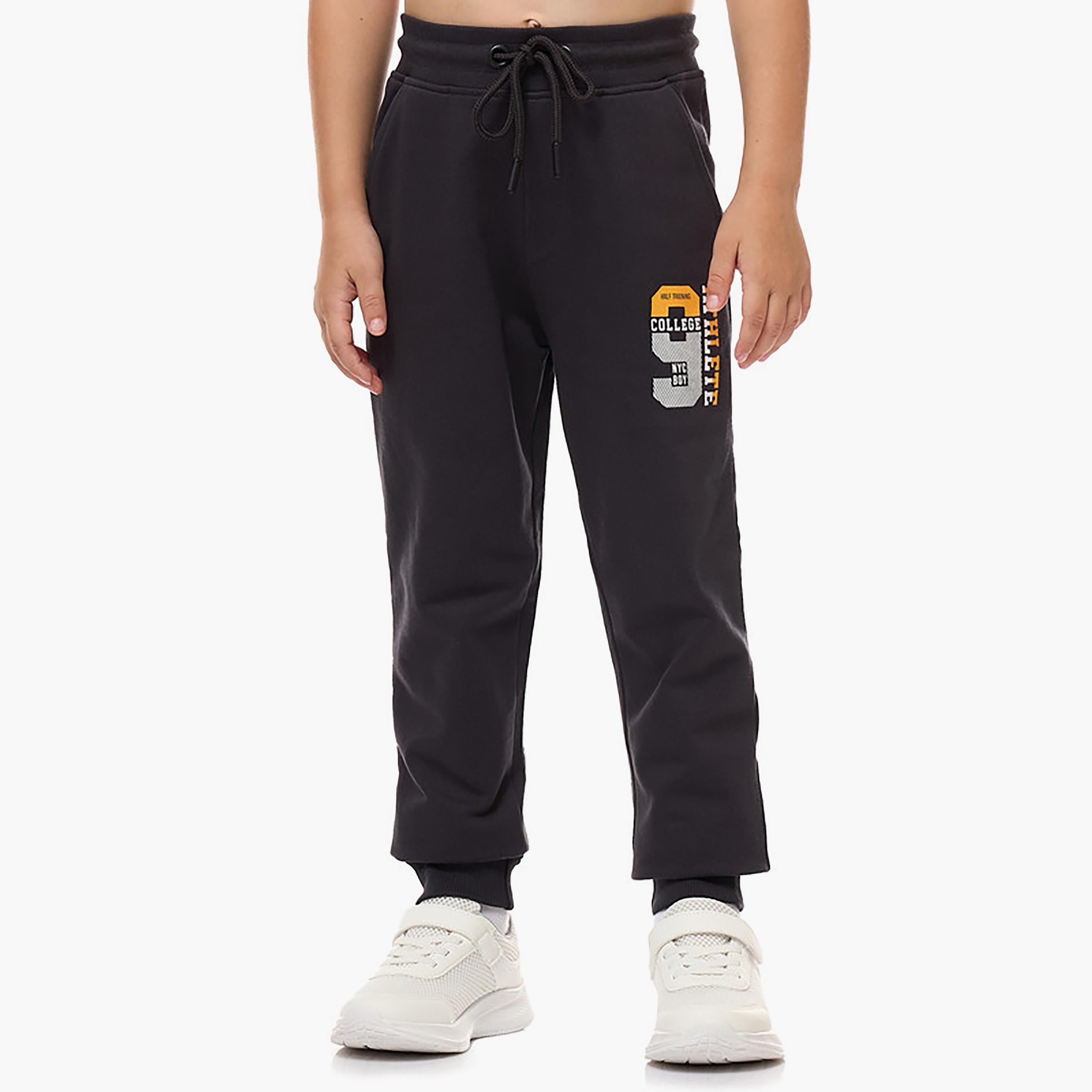سويت شيرت بأكمام طويلة مطبوع  مع بنطال ركض قطعتين من فيكتور اند جين-boys-clothing-setsandcoords-image-5