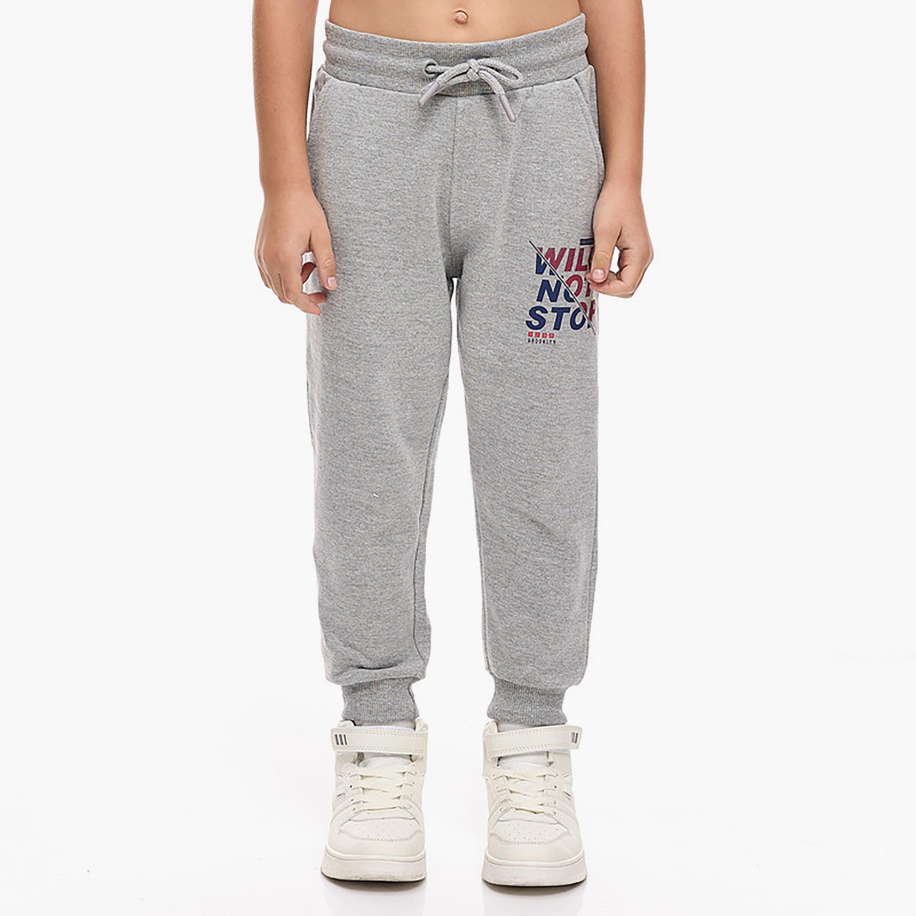 سويت شيرت بأكمام طويلة مطبوع  مع بنطال ركض قطعتين من فيكتور اند جين-boys-clothing-setsandcoords-image-6