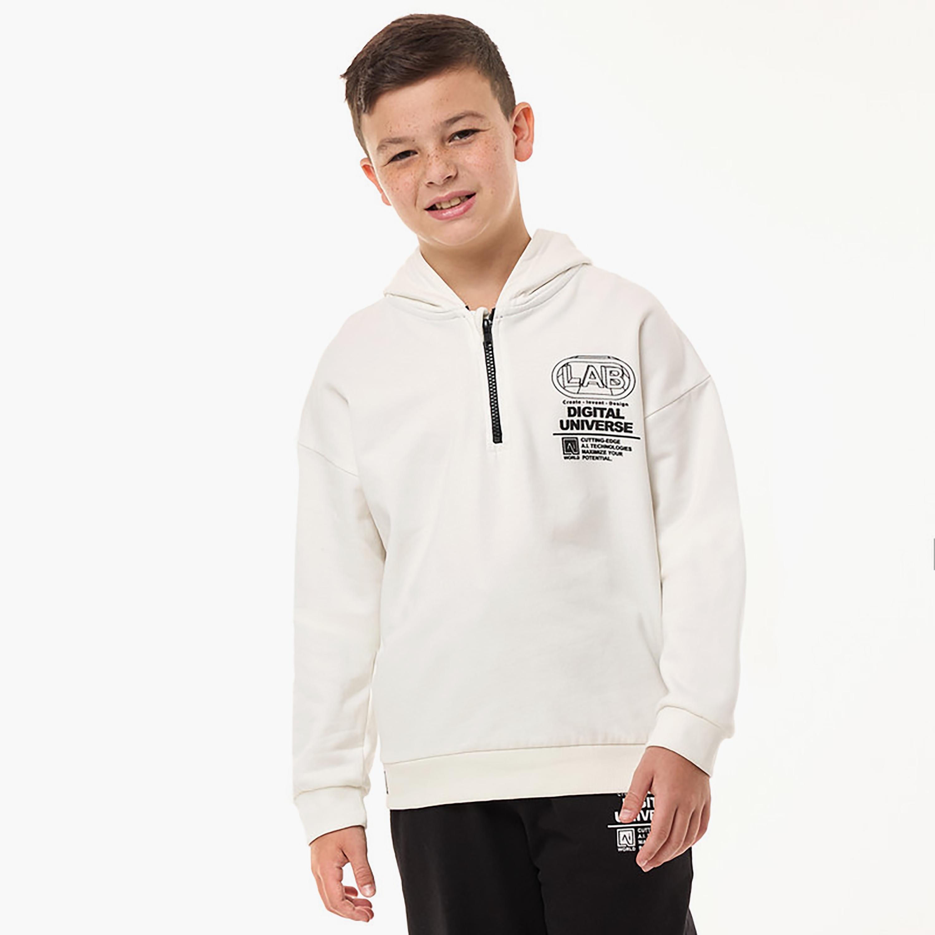 هودي بأكمام طويلة مطبوع مع بنطلون ركض قطعتين من فيكتور اند جين-boys-clothing-setsandcoords-image-3