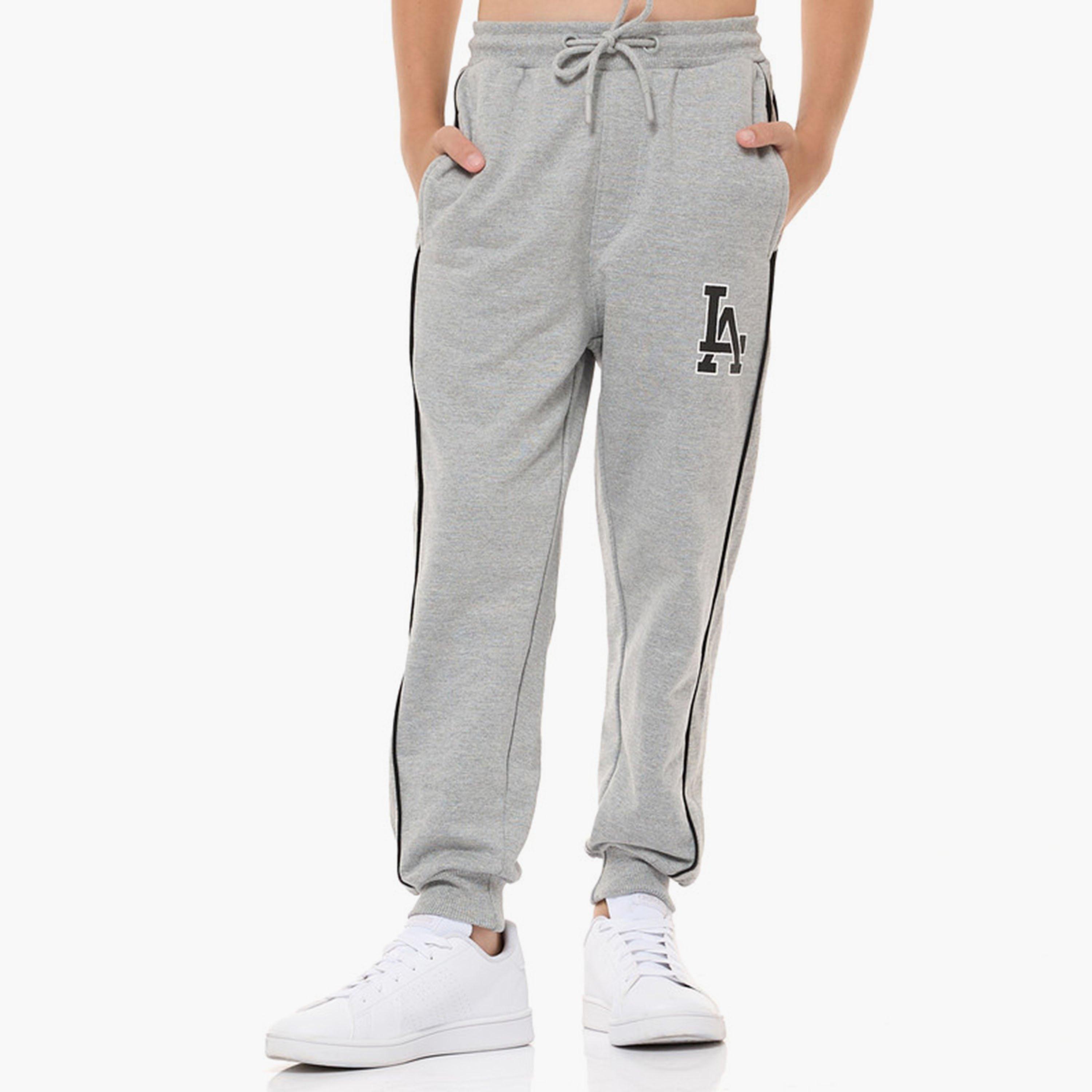 Victor and Jane 2-Piece Printed Long Sleeves Hoodie with Joggers-boys-clothing-setsandcoords-image-6
