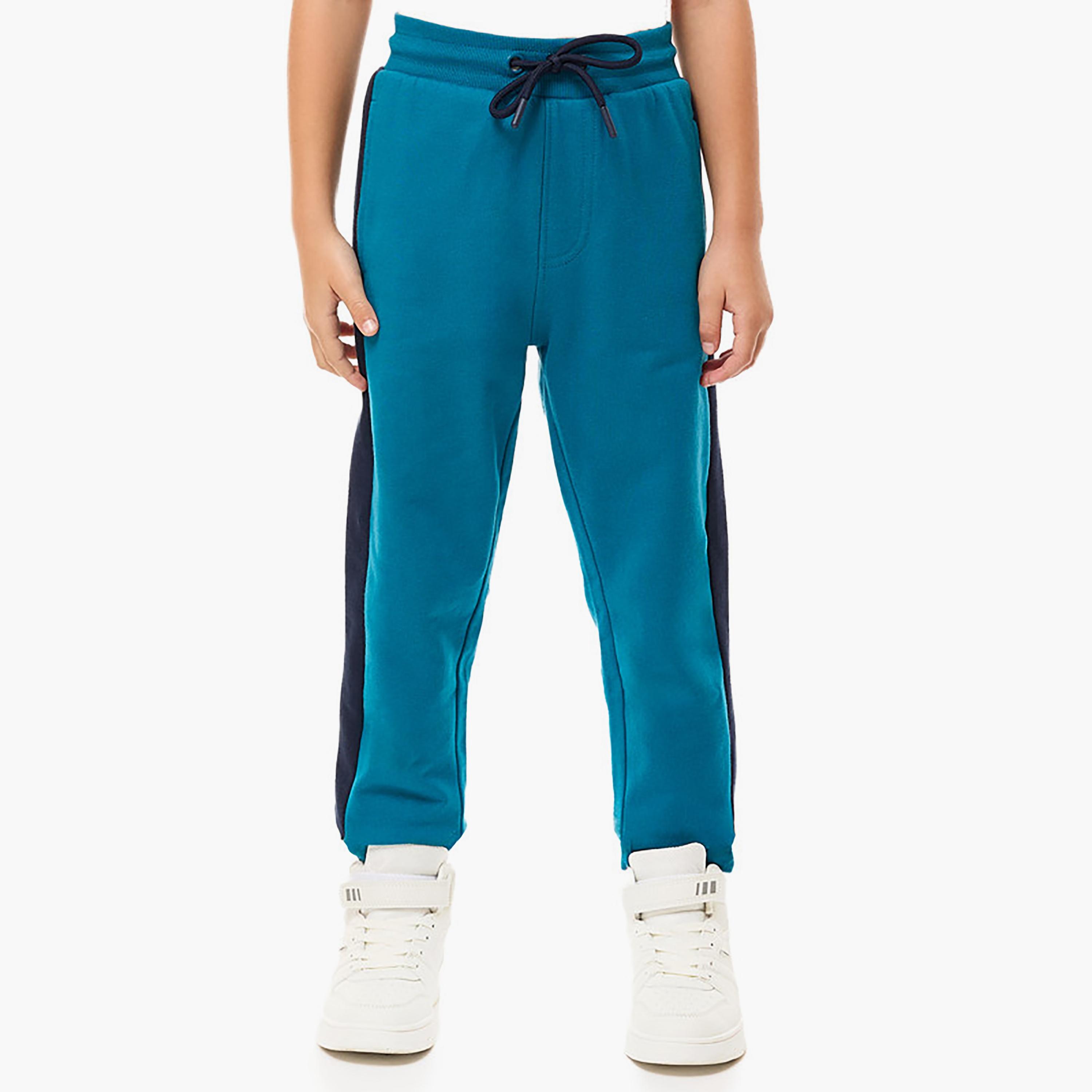 Victor and Jane 2-Piece Printed Long Sleeves Hoodie with Joggers-boys-clothing-setsandcoords-image-6