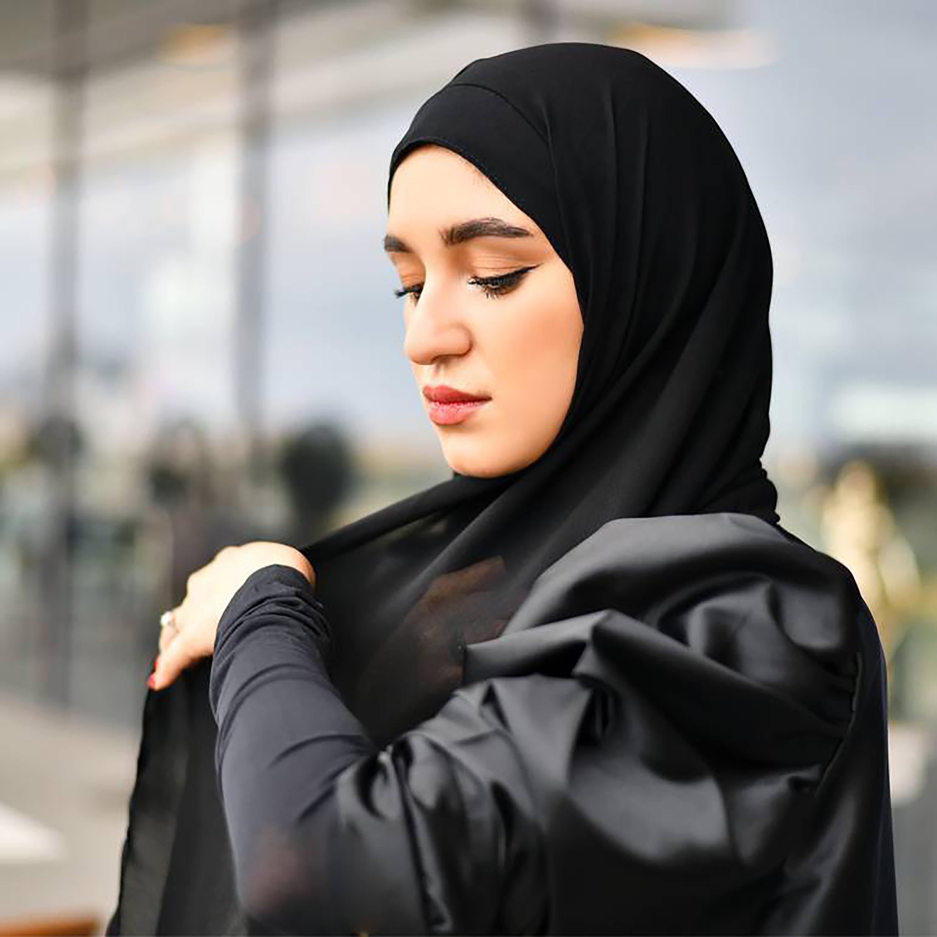 Hawraa Black Plain Crepe Hijab-women-arabicclothing-headscarf-hijab-image-1