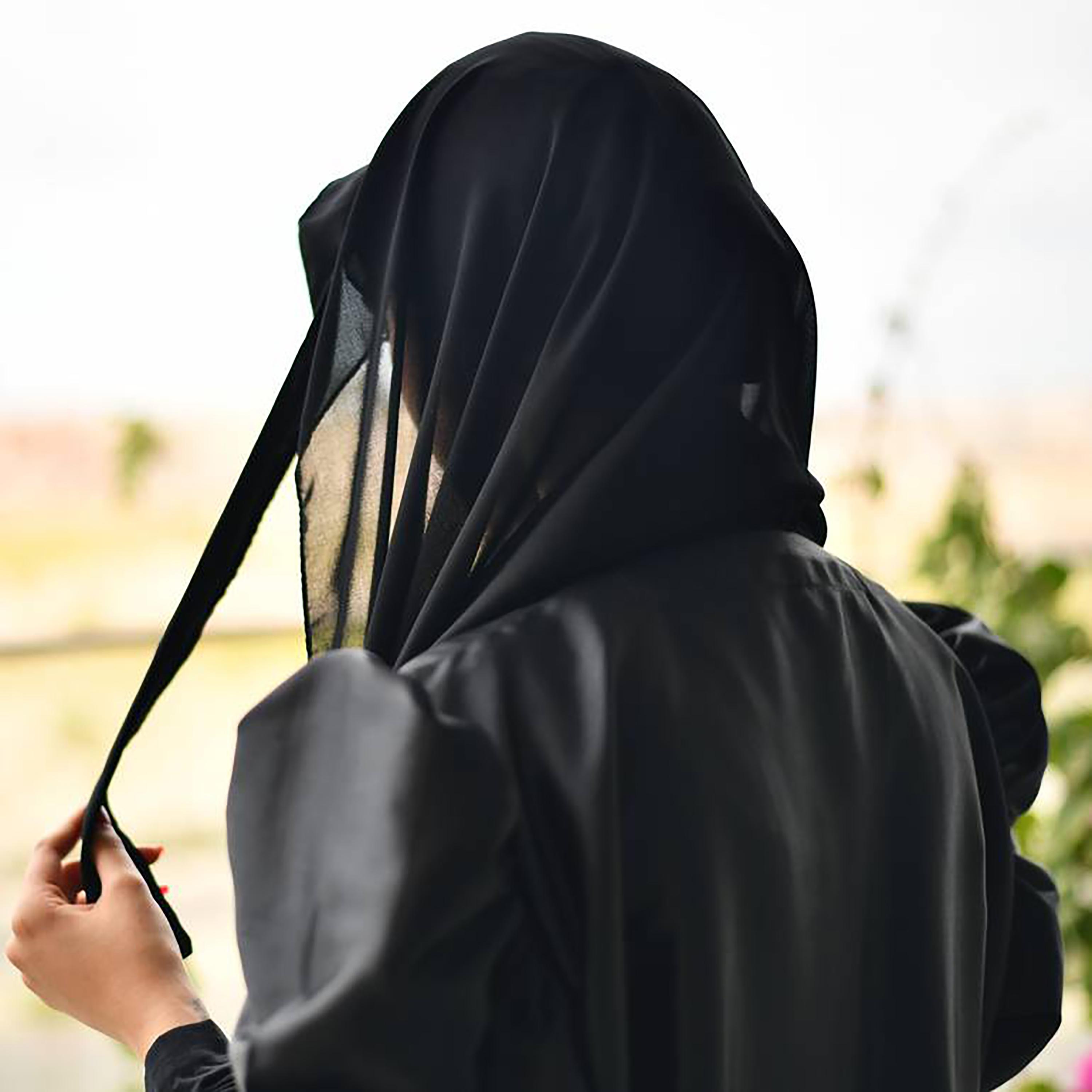 Hawraa Black Plain Crepe Hijab-women-arabicclothing-headscarf-hijab-image-2