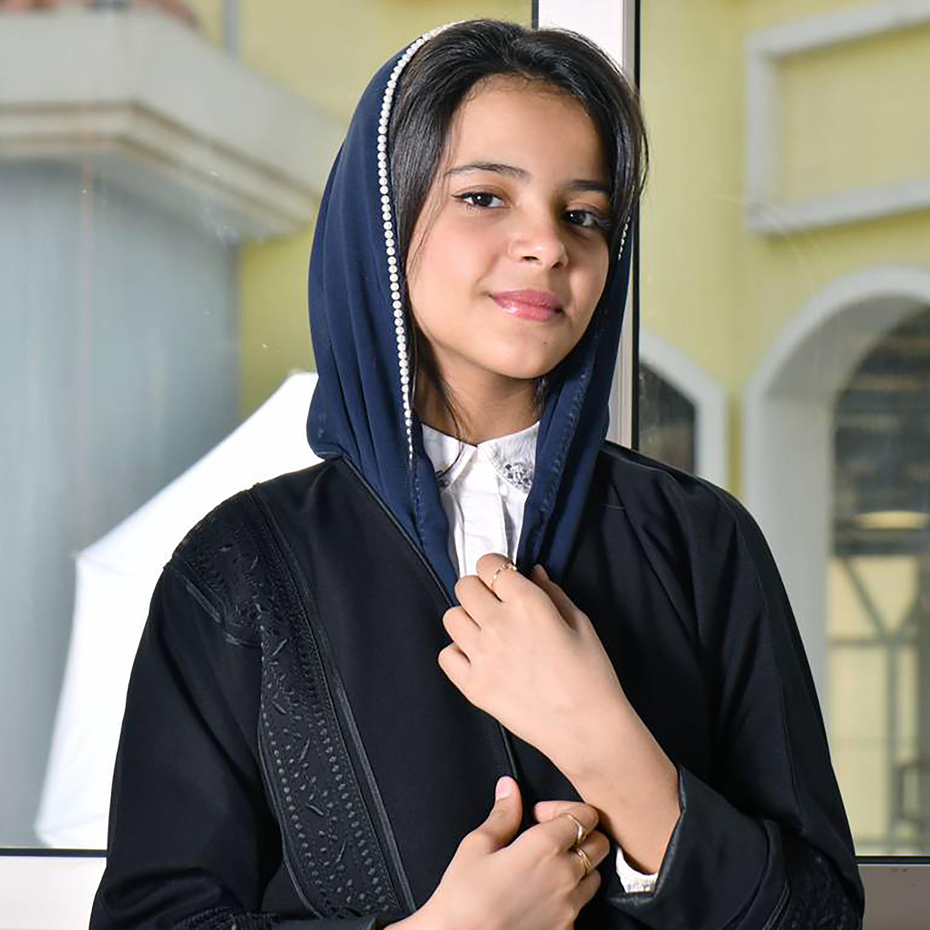 Hawraa Navy Blue Pearl Crepe Hijab-women-arabicclothing-headscarf-hijab-image-1