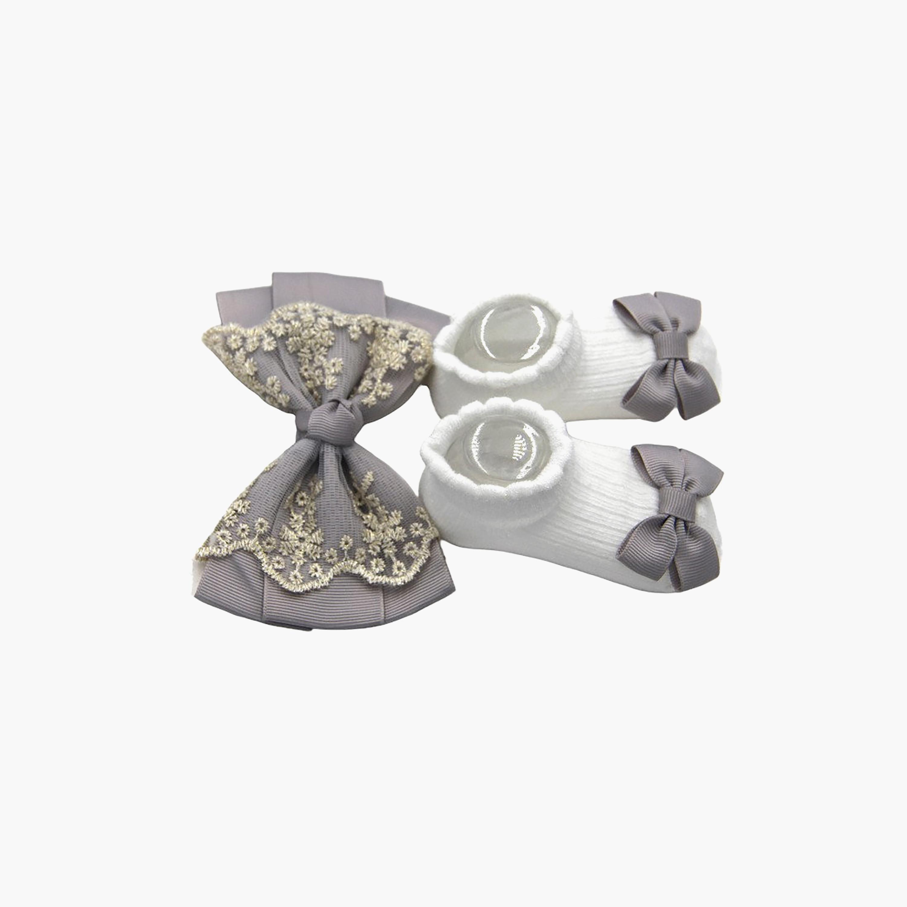 طقم جوارب "أنيكا" وعصابة رأس بفيونكة "ريبون" من بامبيميتشي-girls-accessories-socks-image-3