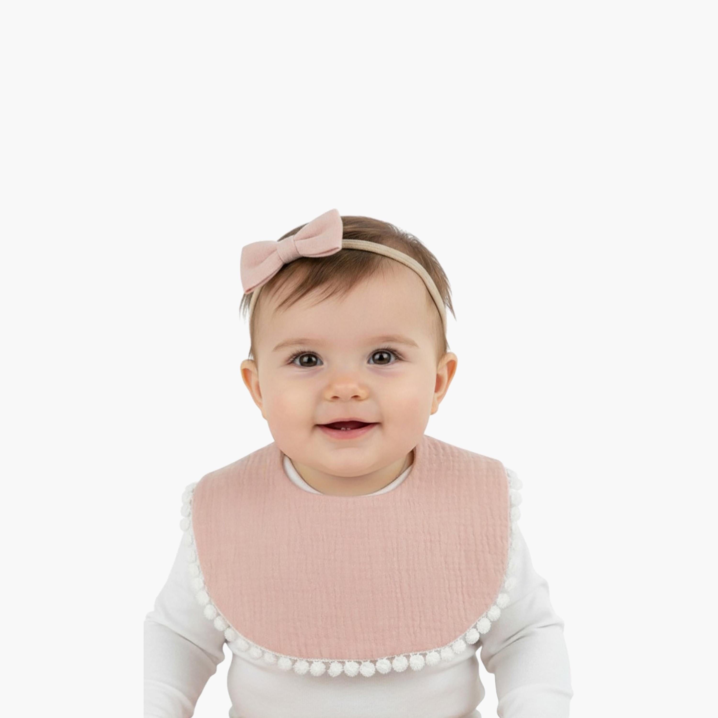 طقم مريلة وعصابة رأس "صوفيا" بفيونكة "ريبون" من بامبيميتشي-baby-feeding-bibs-image-2
