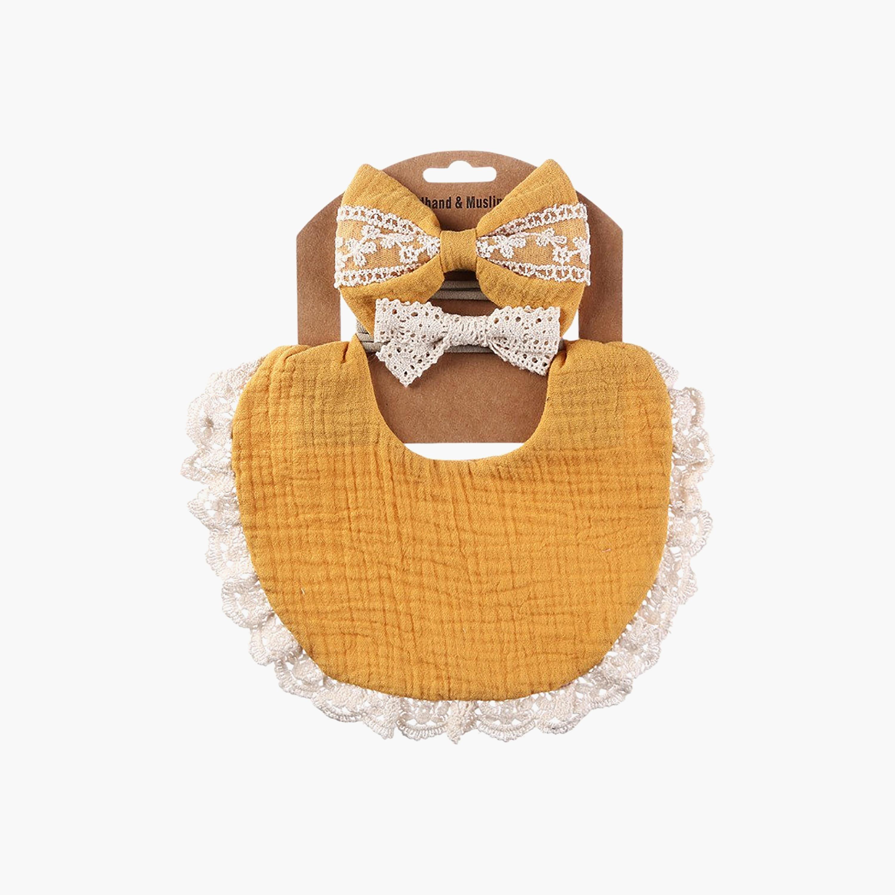 طقم عصابة رأس "كاميلا" برباط وفيونكة "ريبون" ومريلة من بامبيميتشي-baby-feeding-bibs-image-5