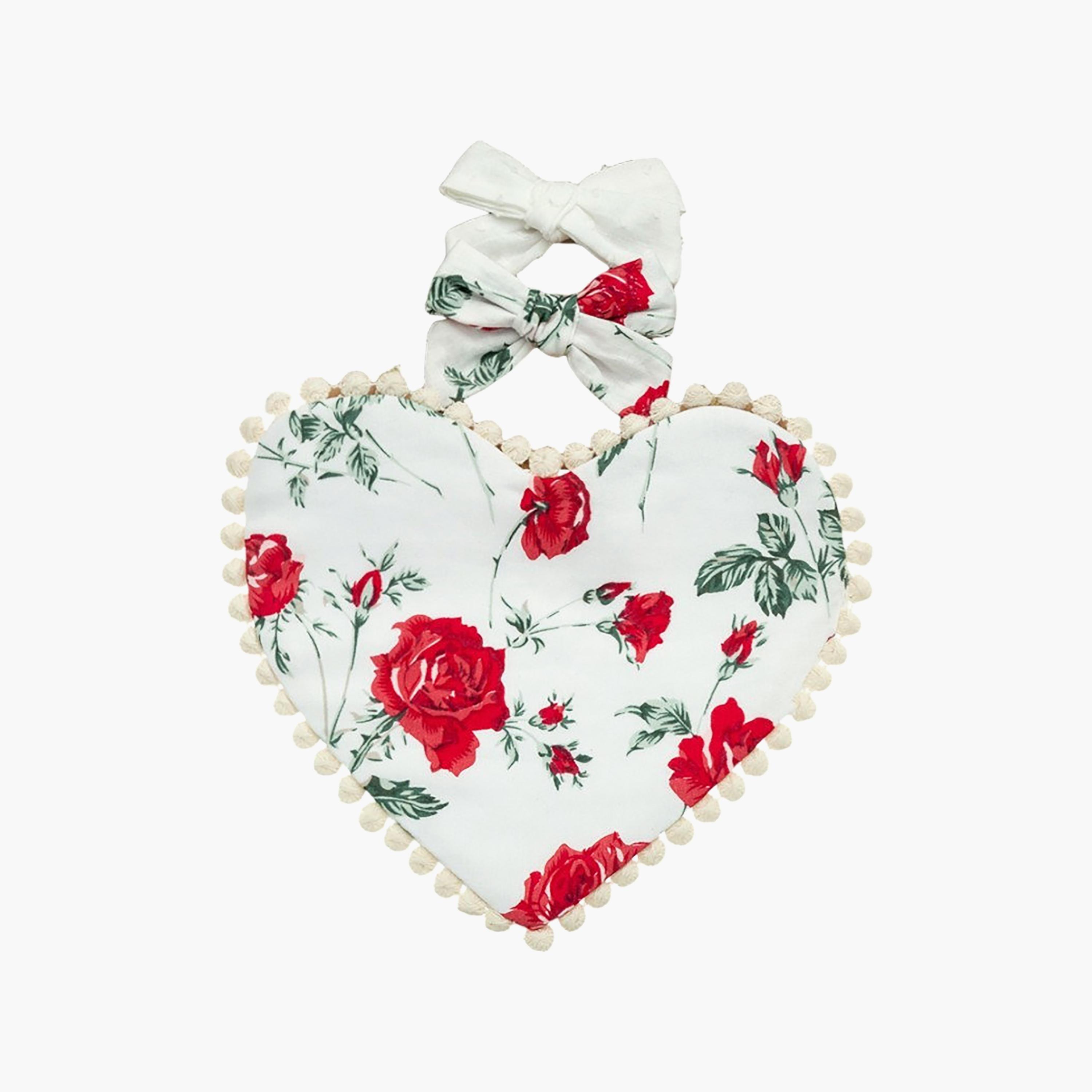 طقم عصابة رأس "أمارا" بفيونكة "ريبون" ومريلة على شكل قلب من بامبيميتشي-baby-feeding-bibs-image-1