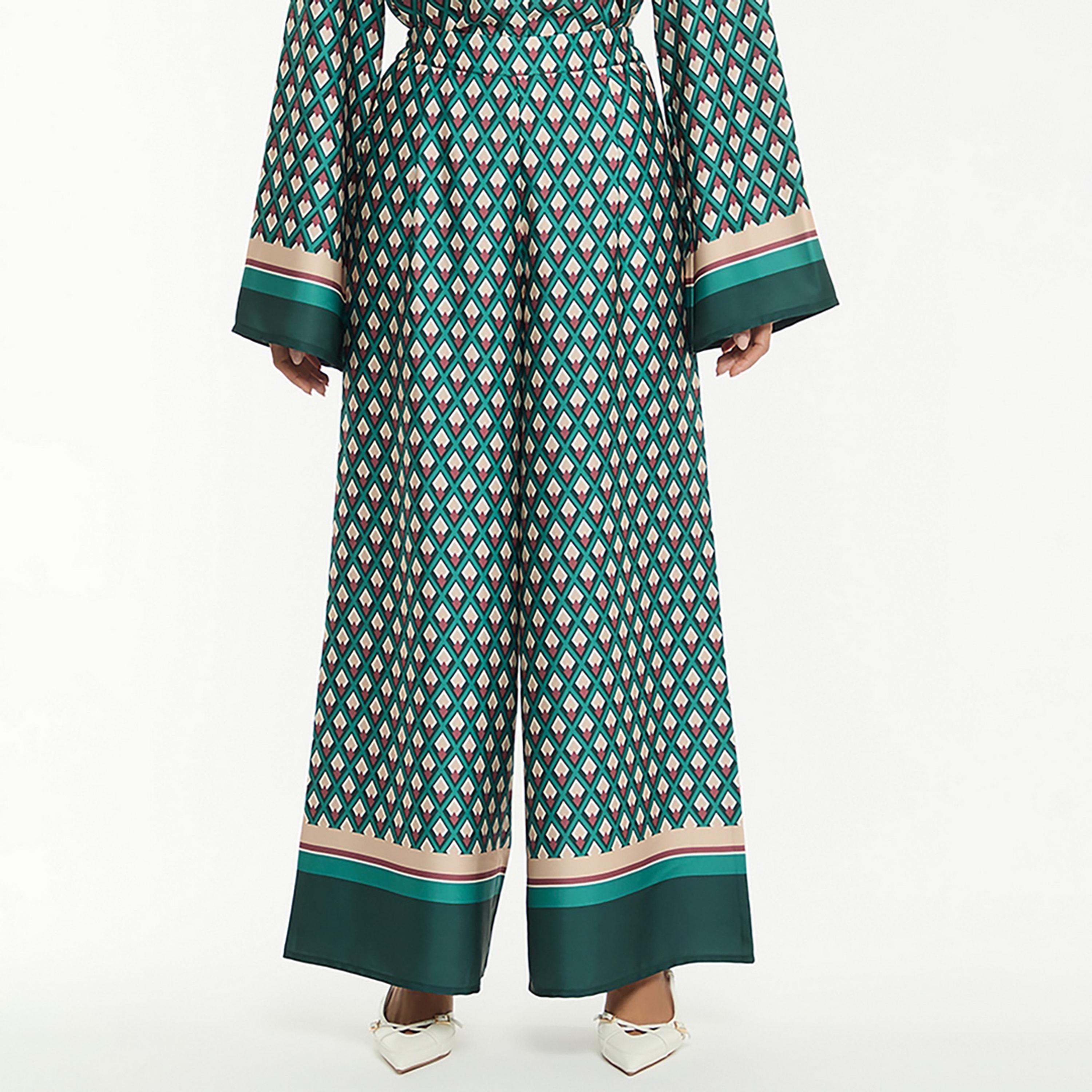بنطلون نسائي بطبعة كاملة وأرجل واسعة بلون أخضر من بي سي بي جي-women-clothing-bottoms-trousers-image-1