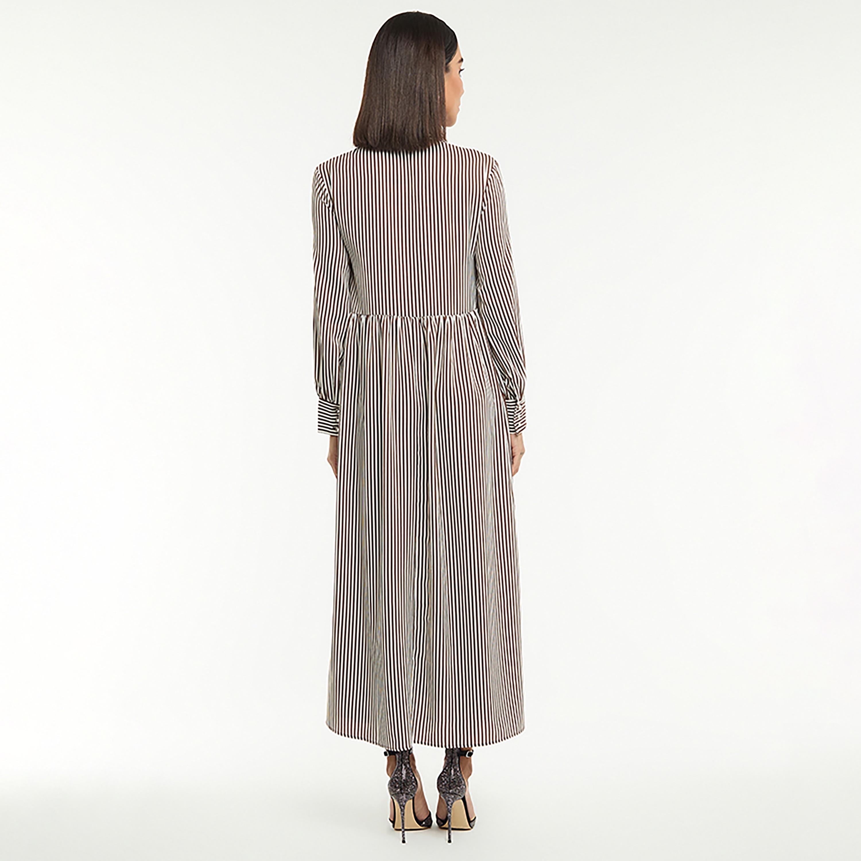 فستان قميص ماكسي من البوبلين المخطط والمزين بالتطريز من بي سي بي جي-women-clothing-dresses-image-3