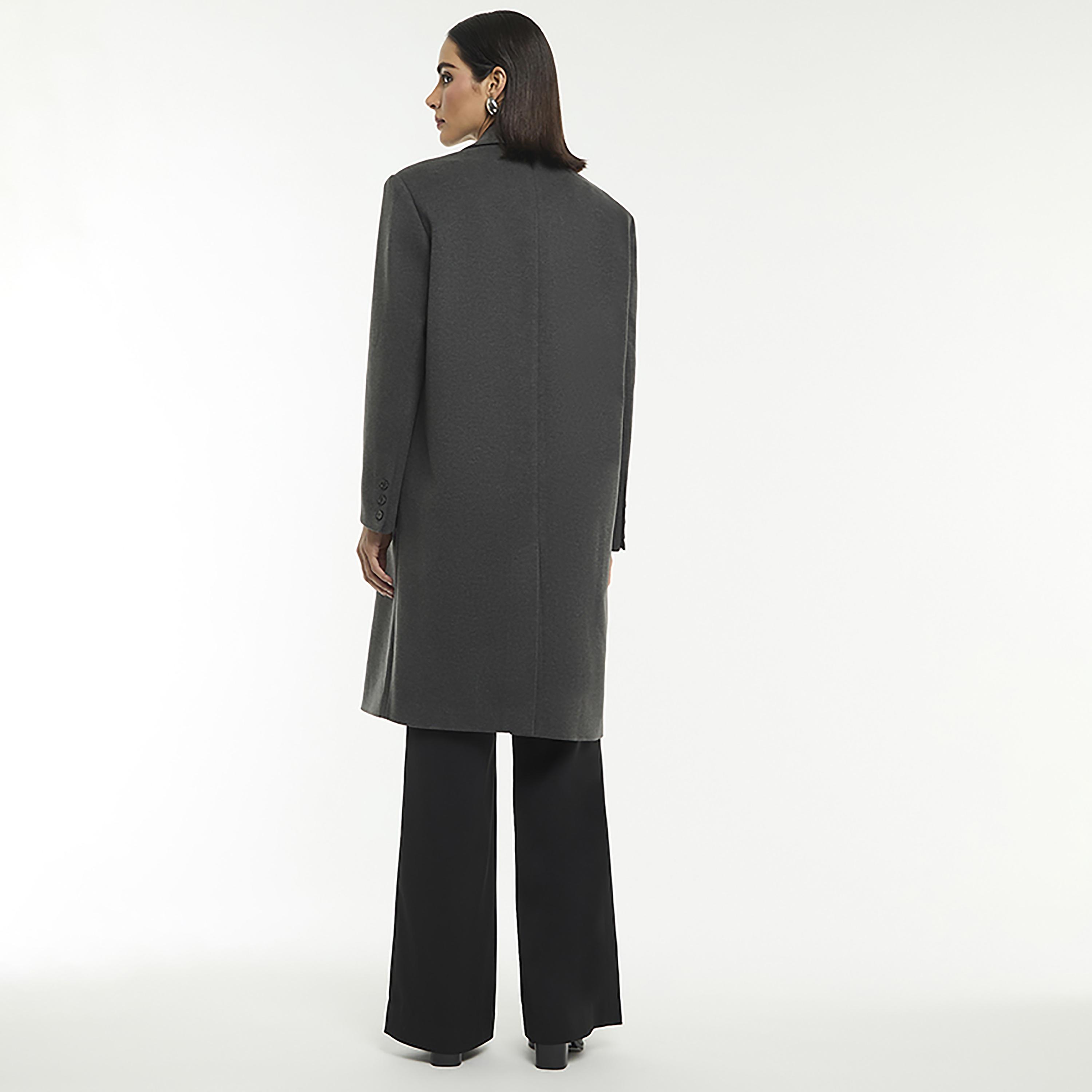 معطف طويل نسائي "أوفرسايز" من قماش الجوخ بياقة عريضة من بي سي بي جي-women-winterwear-coatsandjackets-coats-image-3