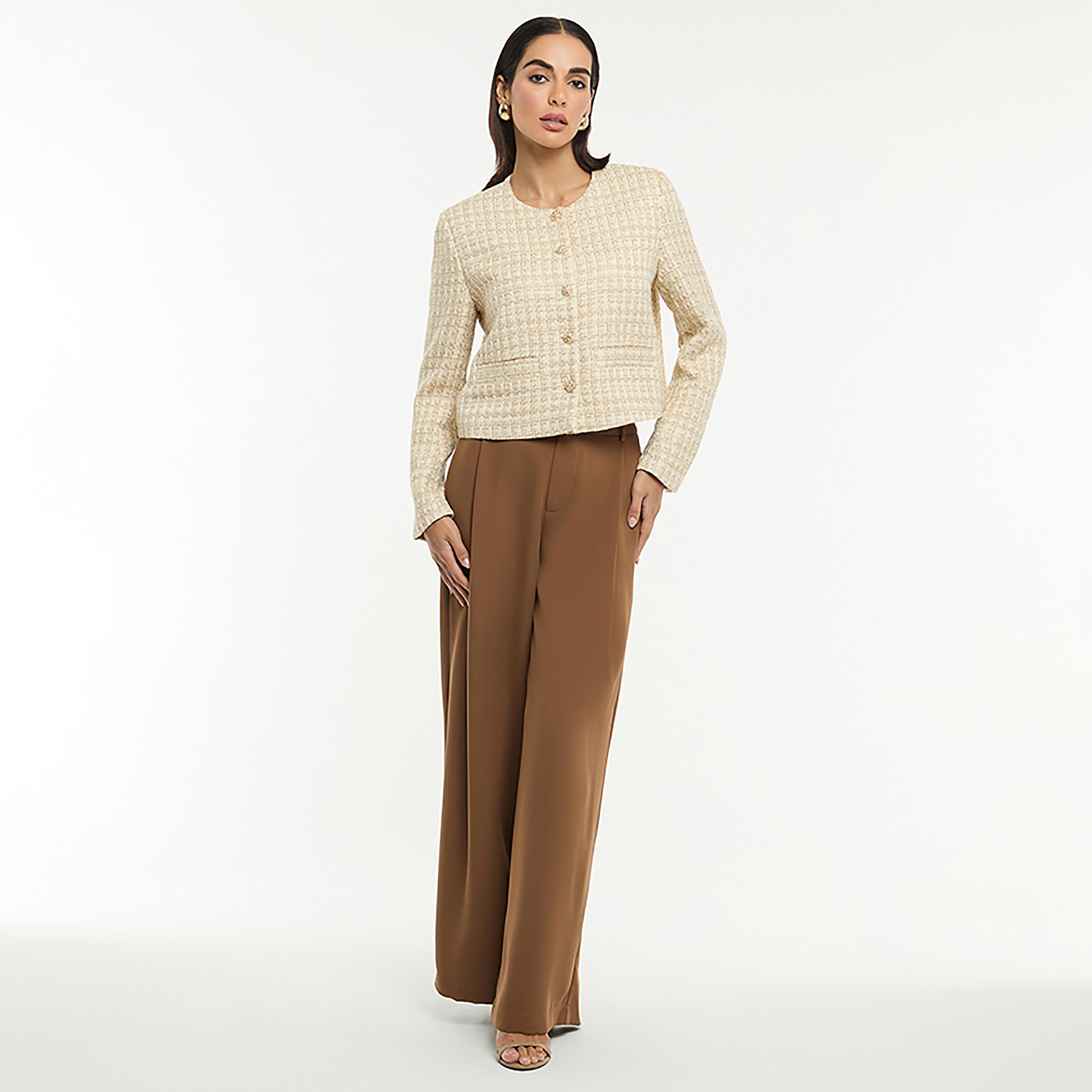 جاكيت نسائي "توييد" بأزرار بلون كريمي من بي سي بي جي-women-winterwear-coatsandjackets-jackets-image-2