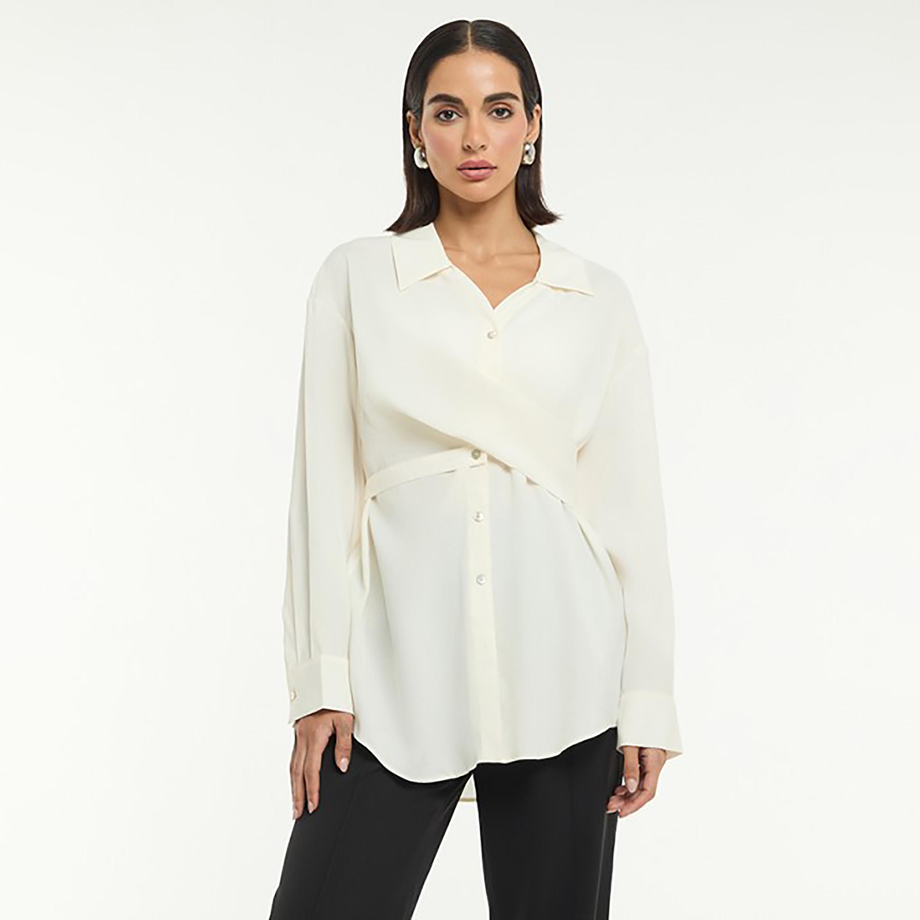 قميص نسائي بتفاصيل "تويستد" ملتوية بلون أوف وايت من بي سي بي جي-women-clothing-shirtsandblouses-shirts-image-1