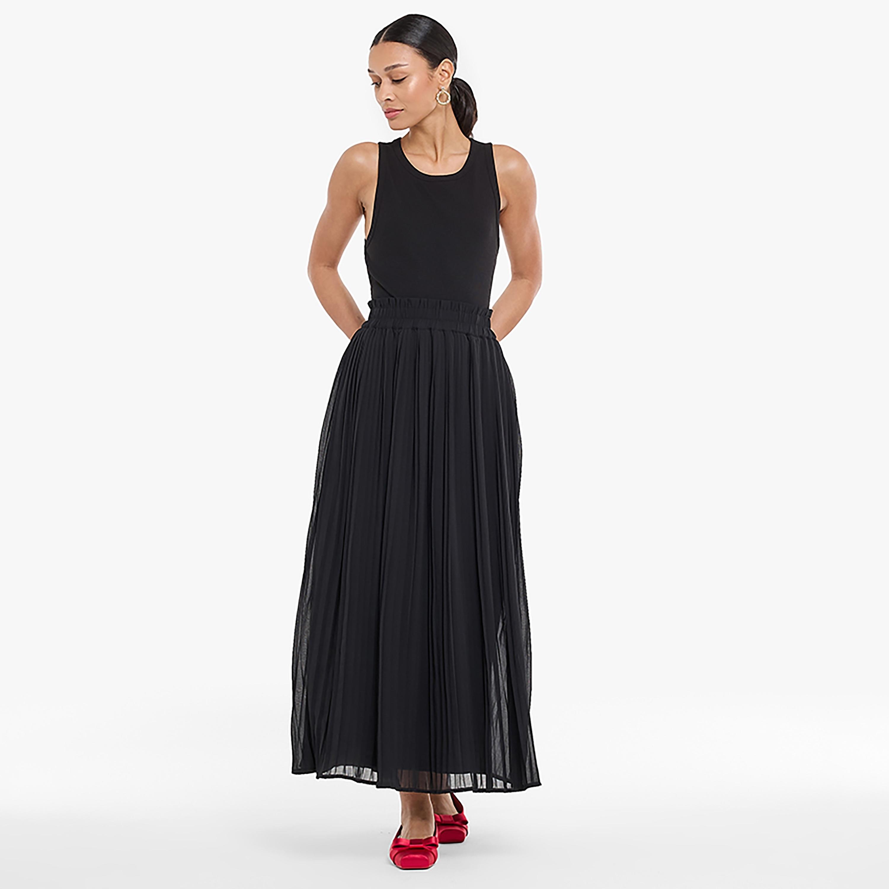 تنورة ماكسي سوداء مطوية على شكل حرف A للنساء من بي سي بي جي-women-clothing-bottoms-skirts-image-2