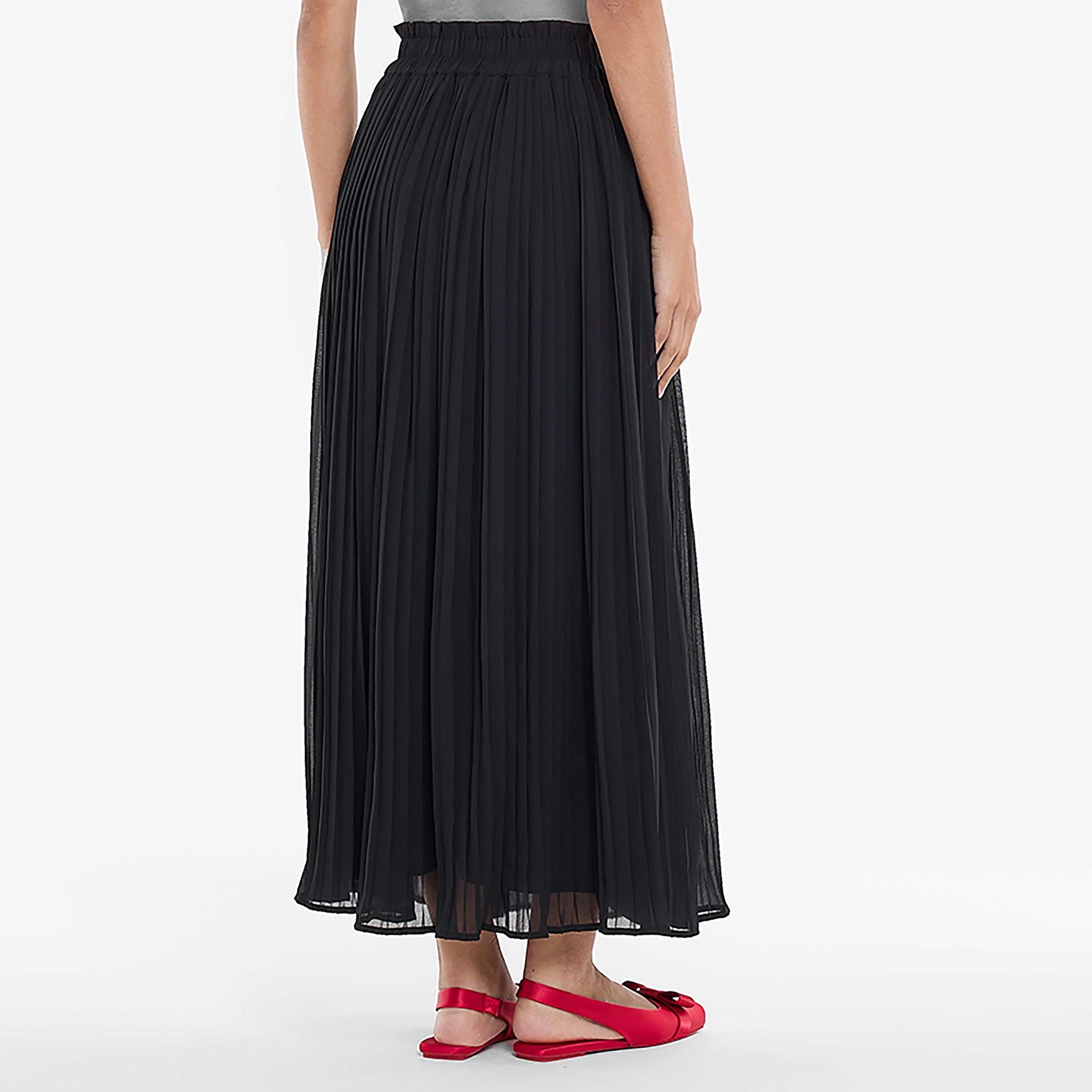 تنورة ماكسي سوداء مطوية على شكل حرف A للنساء من بي سي بي جي-women-clothing-bottoms-skirts-image-3