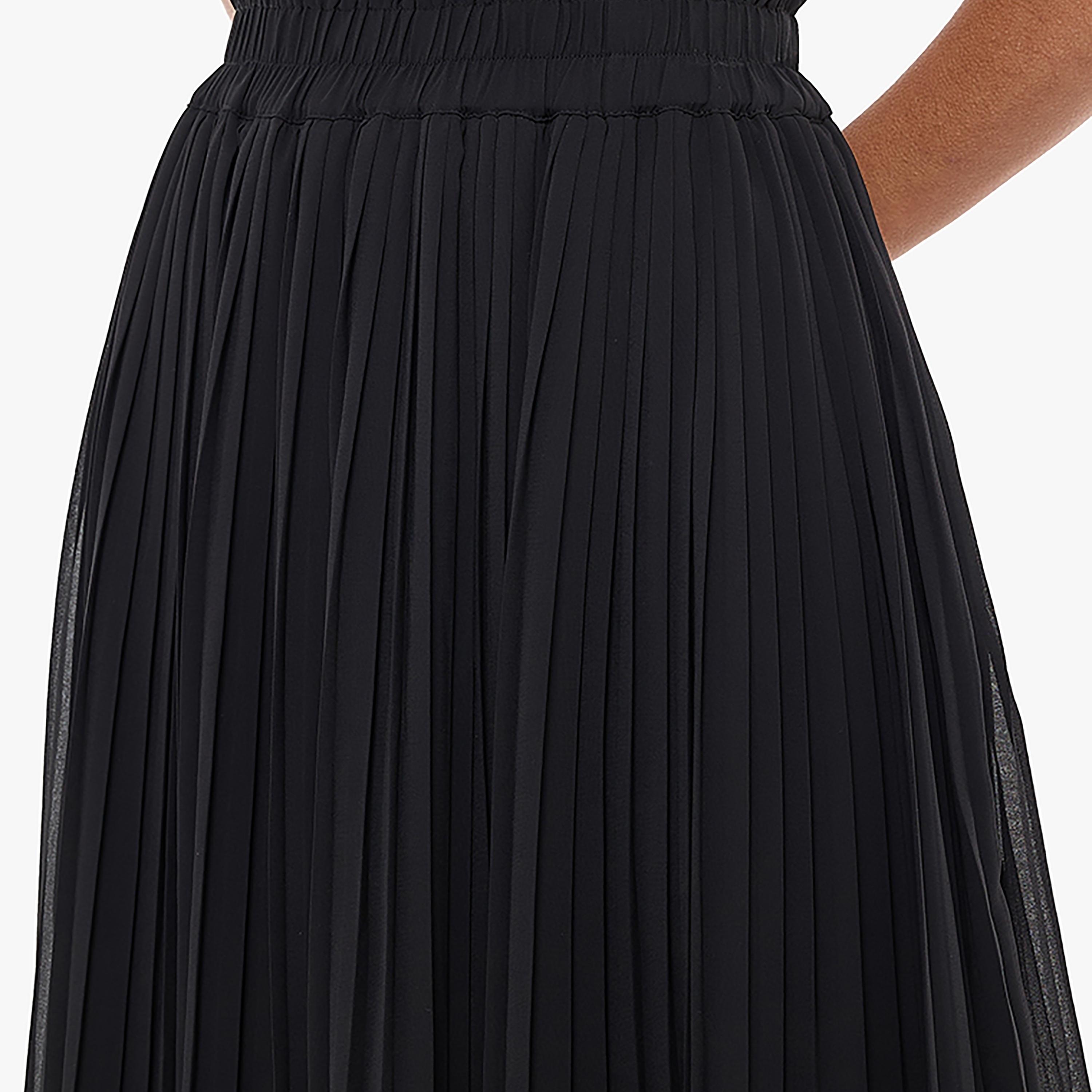 تنورة ماكسي سوداء مطوية على شكل حرف A للنساء من بي سي بي جي-women-clothing-bottoms-skirts-image-4