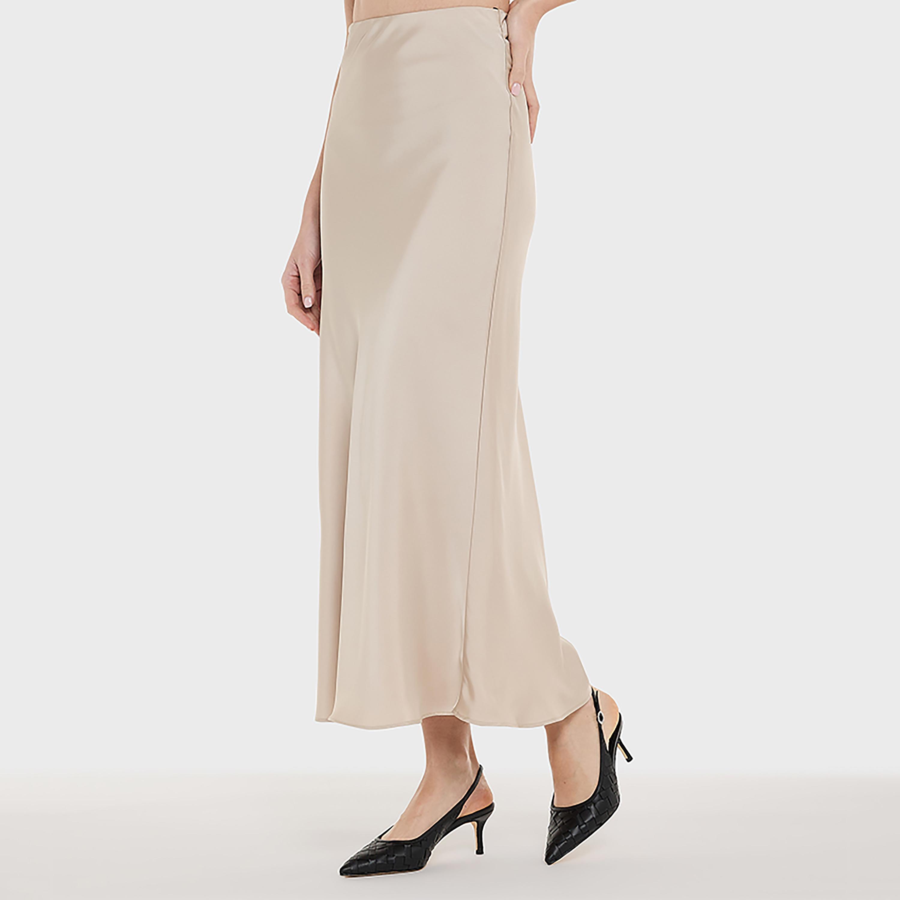 تنورة نسائية ساتان بتصميم "إيه لاين" من بي سي بي جي-women-clothing-bottoms-skirts-image-3