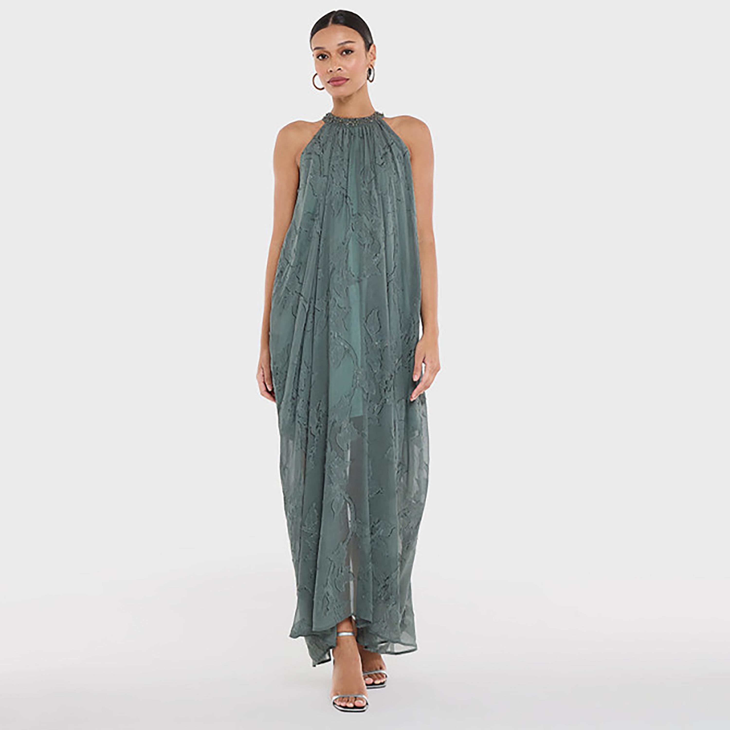 فستان ماكسي نسائي بياقة "هالتر" تلتف حول الرقبة ومزينة بالتطريز لون تييل من بي سي بي جي-women-clothing-dresses-image-1
